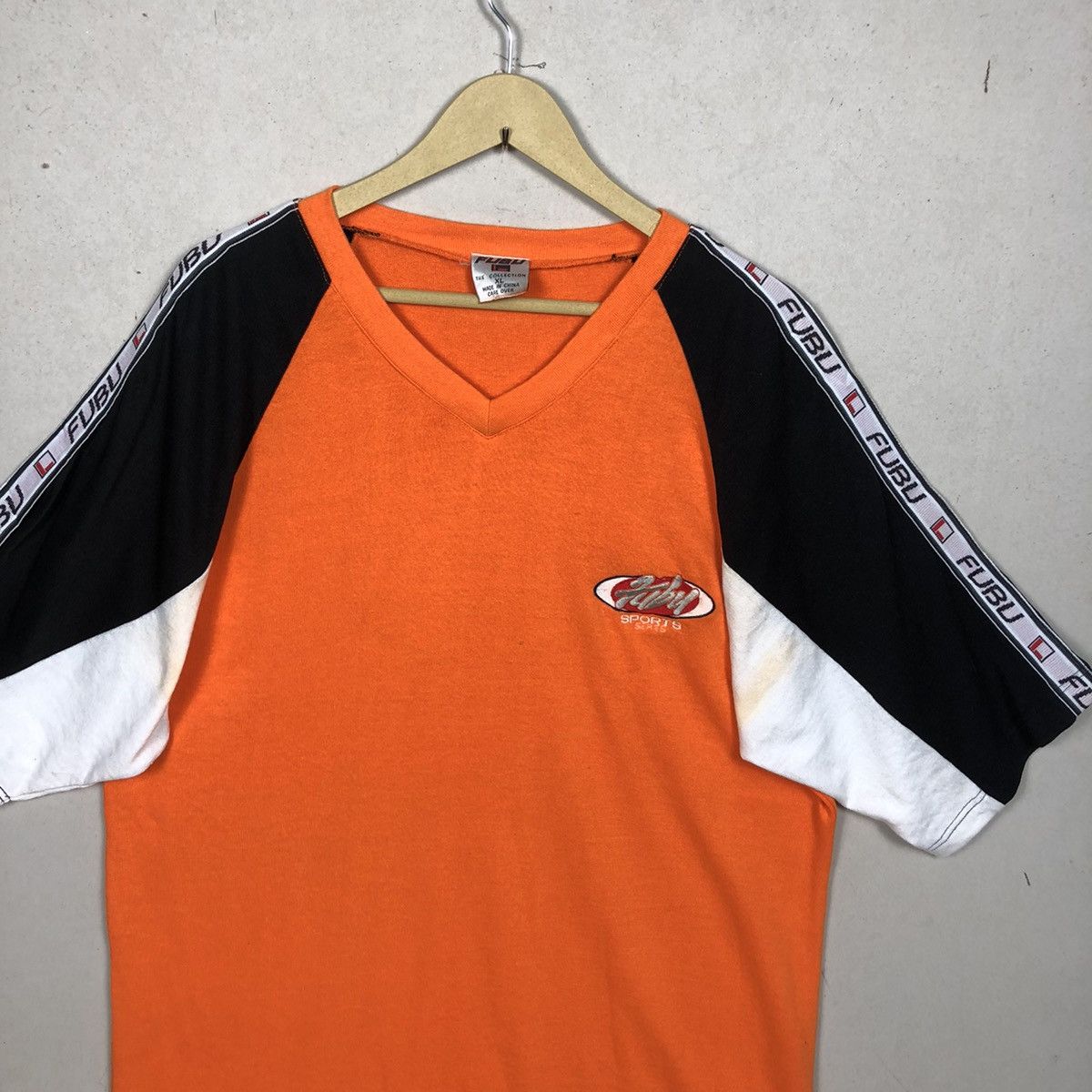 Fubu Streetwear Vintage 90s Fubu Sports Series Multicolour Tee Size US XL / EU 56 / 4 - 4 Thumbnail