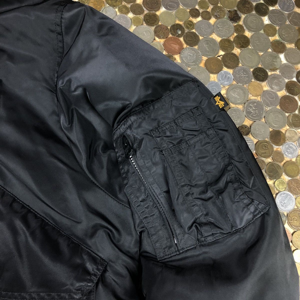 Alpha Industries × Vintage Alpha Industries Vintage bomber jacket Size M / US 6-8 / IT 42-44 - 3 Thumbnail