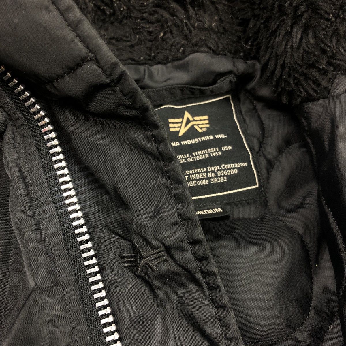 Alpha Industries × Vintage Alpha Industries Vintage bomber jacket Size M / US 6-8 / IT 42-44 - 6 Thumbnail
