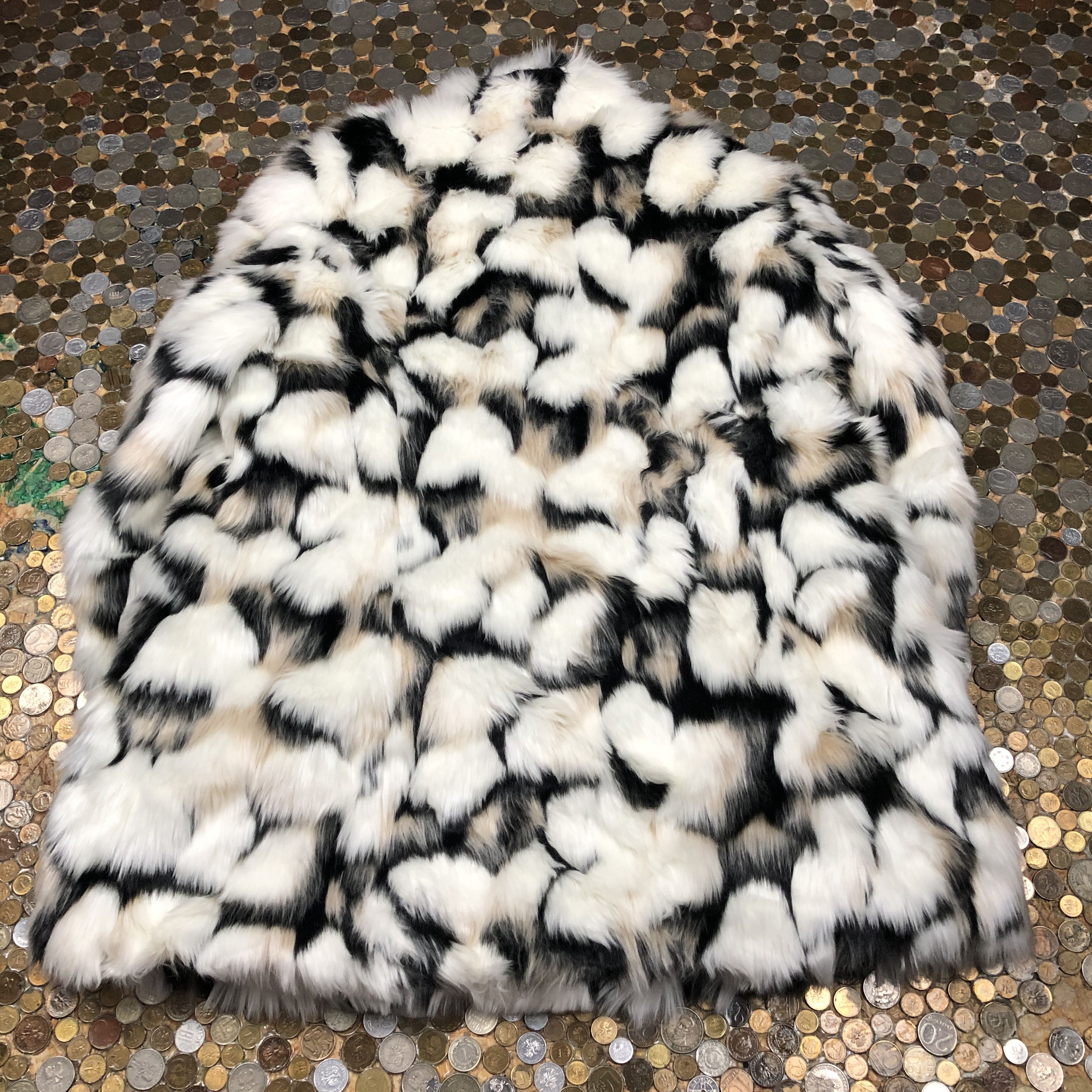 Vintage Vintage Furry Coat 90's Size L / US 10 / IT 46 - 3 Thumbnail