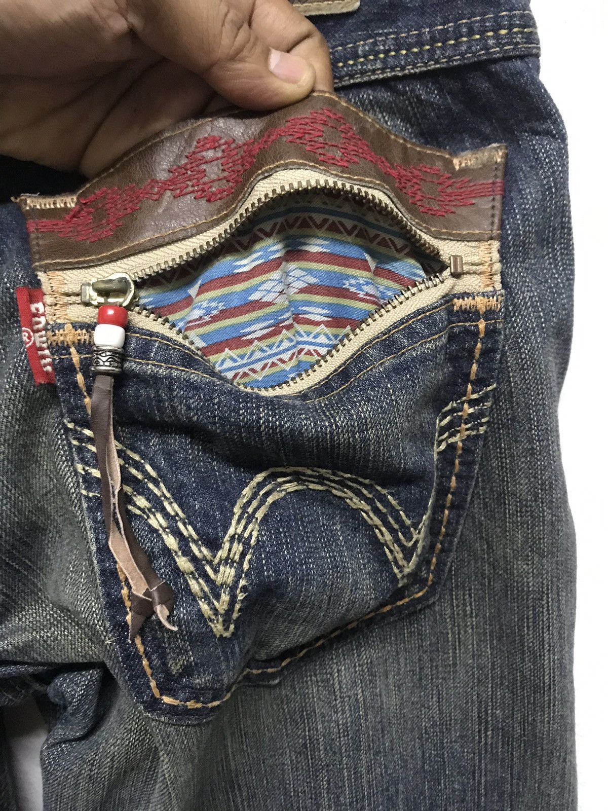Edwin × Japanese Brand Edwin distressed jeans back pocket zipper Size US 33 - 16 Thumbnail