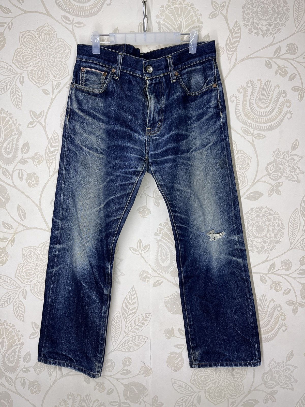 Distressed Redline Selvedge Uniqlo UJ Denim Jeans Japan