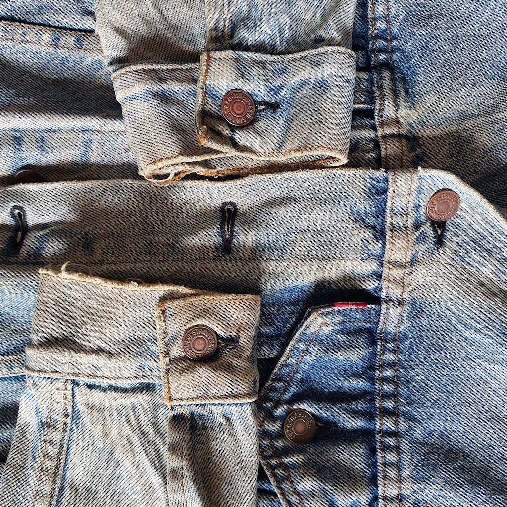 Levi's Vintage Clothing × Vintage Vintage Levis Denim Jacket Blue 1990s Size US M / EU 48-50 / 2 - 7 Thumbnail