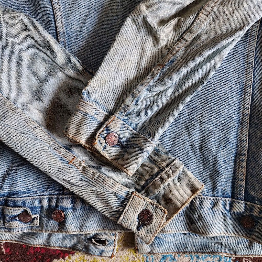 Levi's Vintage Clothing × Vintage Vintage Levis Denim Jacket Blue 1990s Size US M / EU 48-50 / 2 - 10 Thumbnail