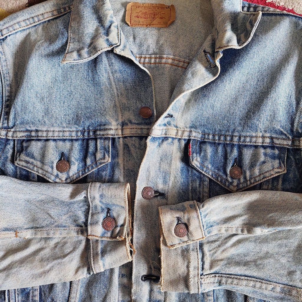 Levi's Vintage Clothing × Vintage Vintage Levis Denim Jacket Blue 1990s Size US M / EU 48-50 / 2 - 2 Thumbnail