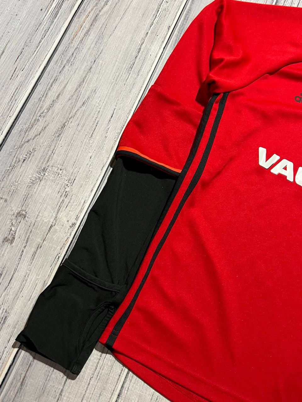 Adidas Adidas Wales 2016 2017 Training Top Long Sleeve Jersey Size US S / EU 44-46 / 1 - 16 Thumbnail