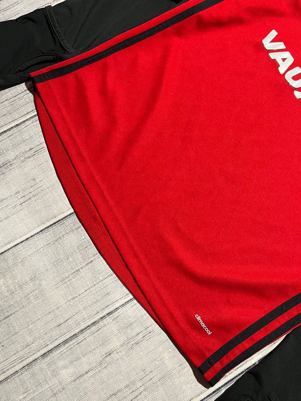 Adidas Adidas Wales 2016 2017 Training Top Long Sleeve Jersey Size US S / EU 44-46 / 1 - 18 Thumbnail