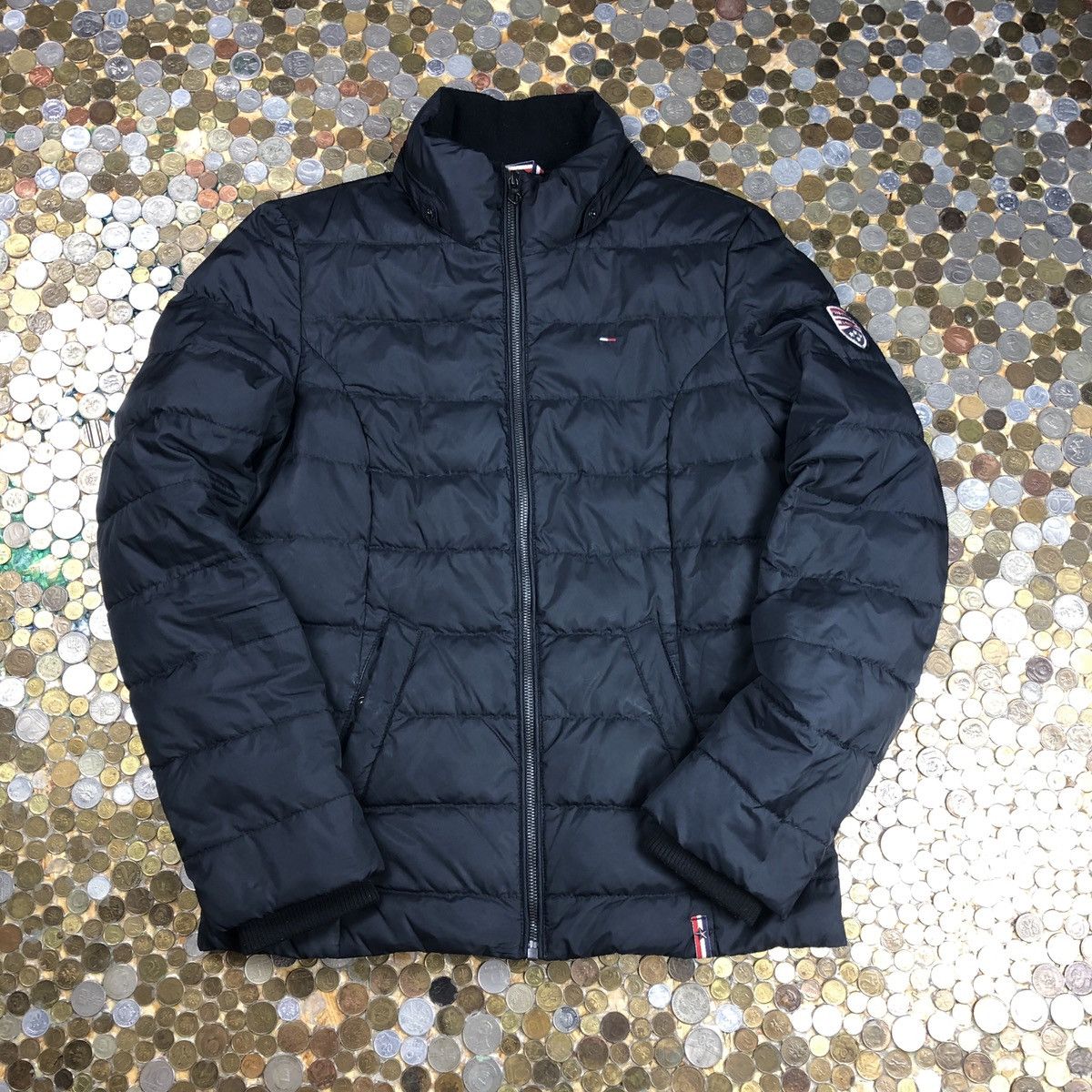 Tommy Hilfiger Tommy Hilfiger Vintage puffer jacket Size M / US 6-8 / IT 42-44 - 1 Thumbnail