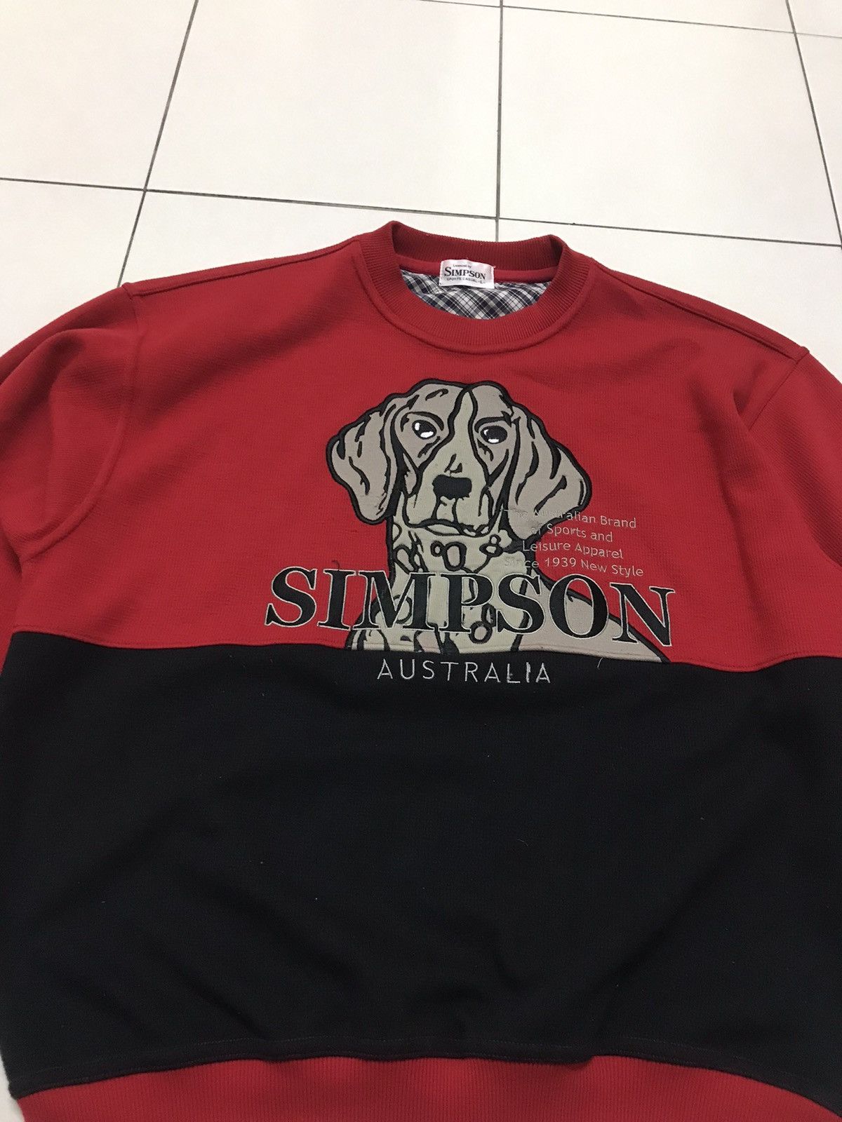 Vintage Streetwear Simpson Australia Sweatshirt