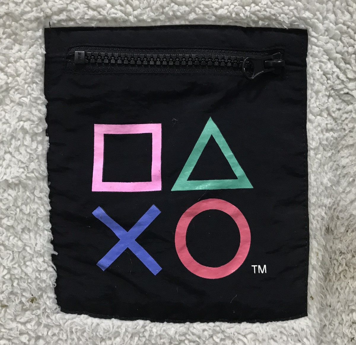 Playstation GU PLAY STATION SWEATSHIRT Size US L / EU 52-54 / 3 - 4 Thumbnail