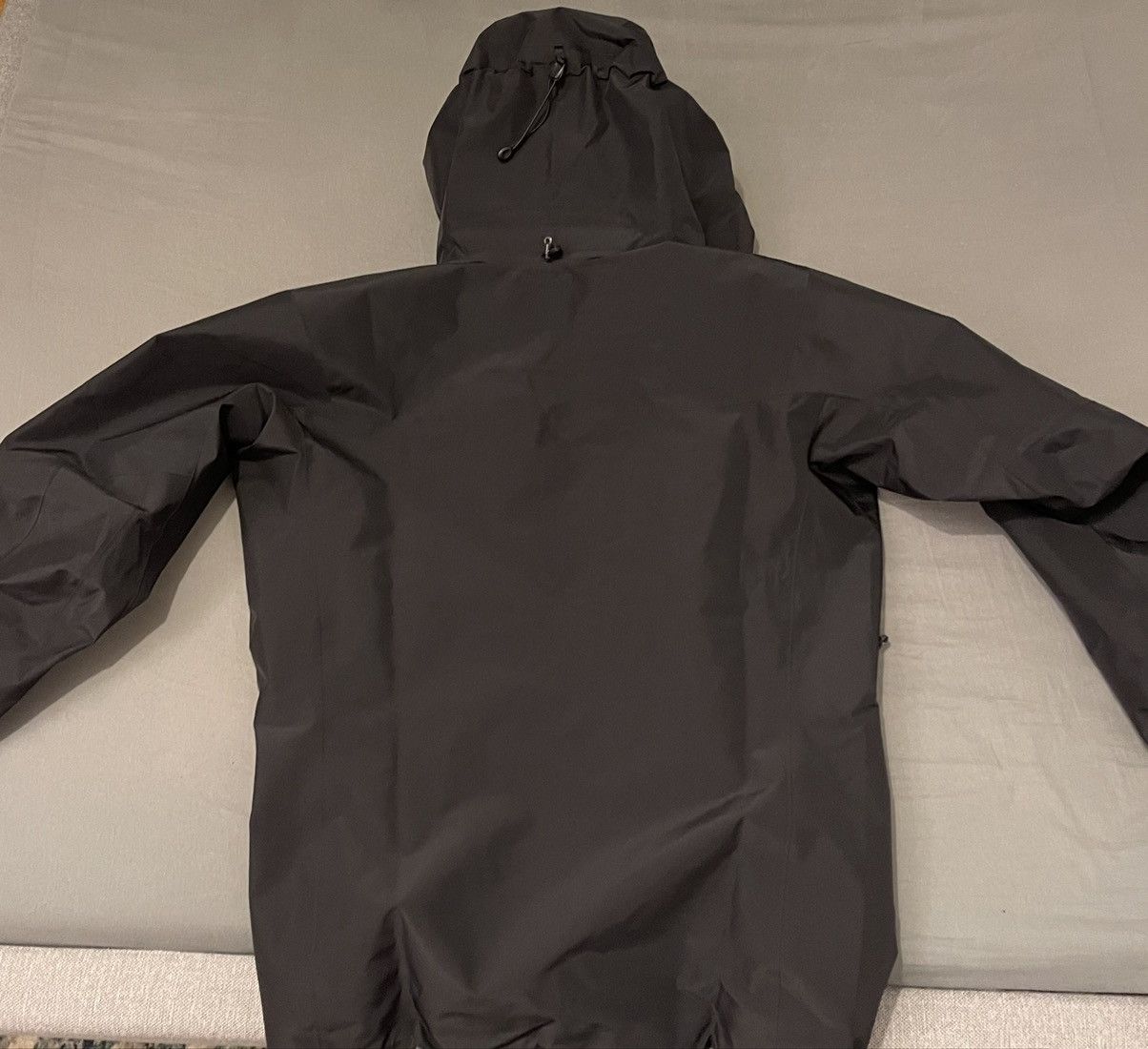 Arc'teryx Arc'teryx Alpha Sv Jacket 24k Black | Grailed