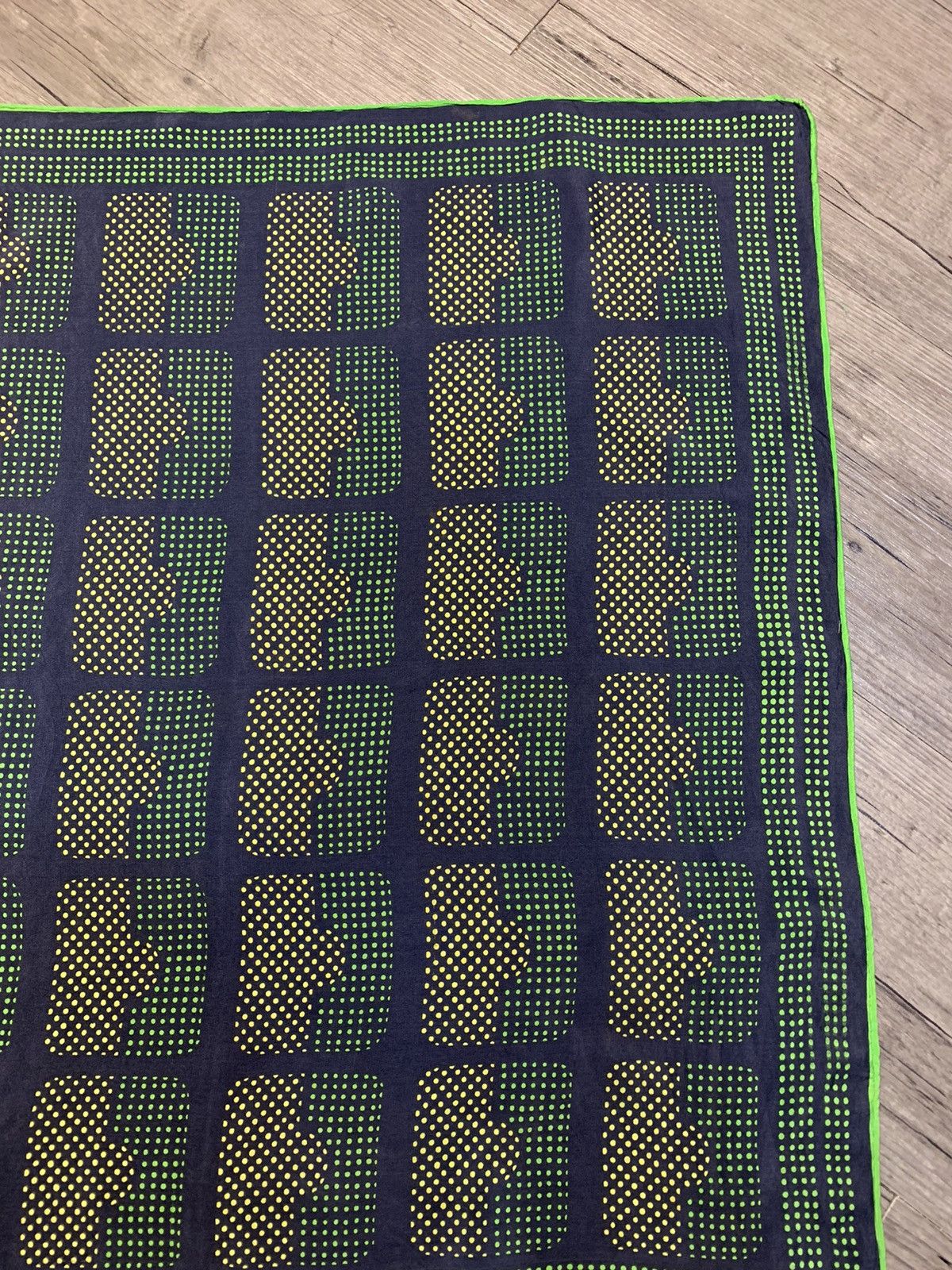 Pierre Cardin Vintage Pierre Cardin Handkerchief Neckerchief Bandana Size ONE SIZE - 4 Thumbnail