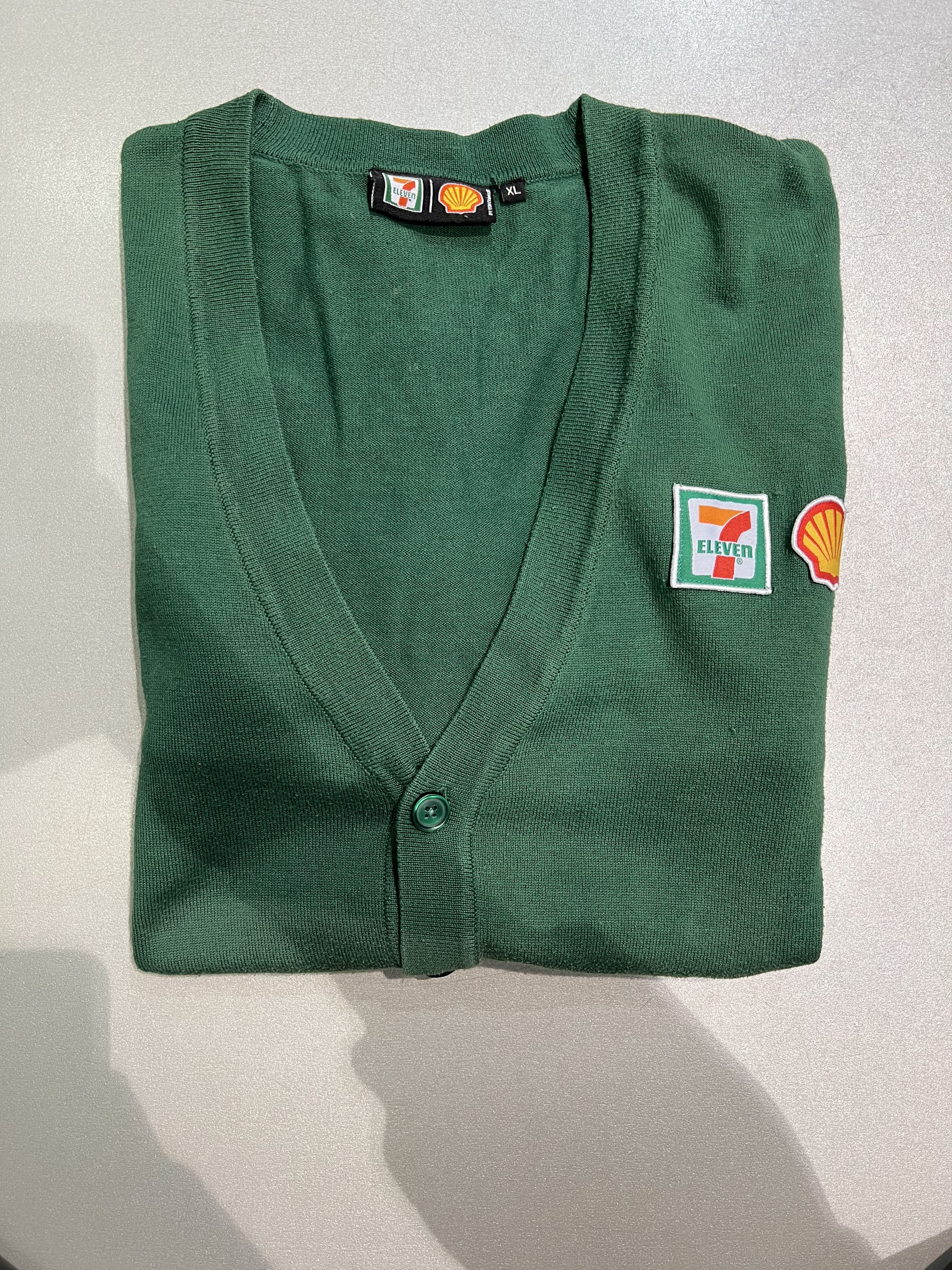 Vintage 7 ELEVEN SHELL CARDIGAN Size US XL / EU 56 / 4 - 8 Thumbnail