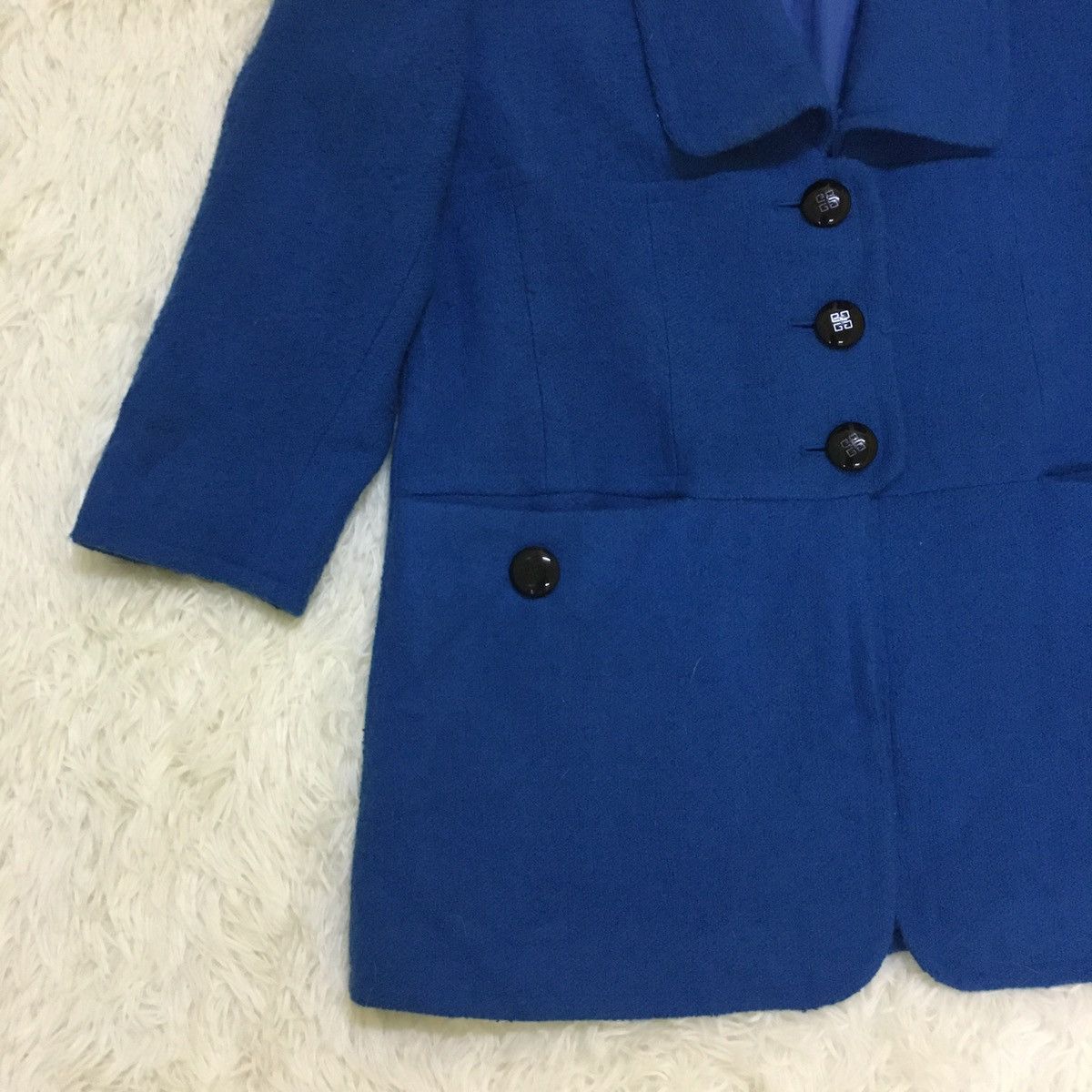 Givenchy Givenchy Glamour Women Blazer/Coat Made in Japan Size M / US 6-8 / IT 42-44 - 3 Thumbnail