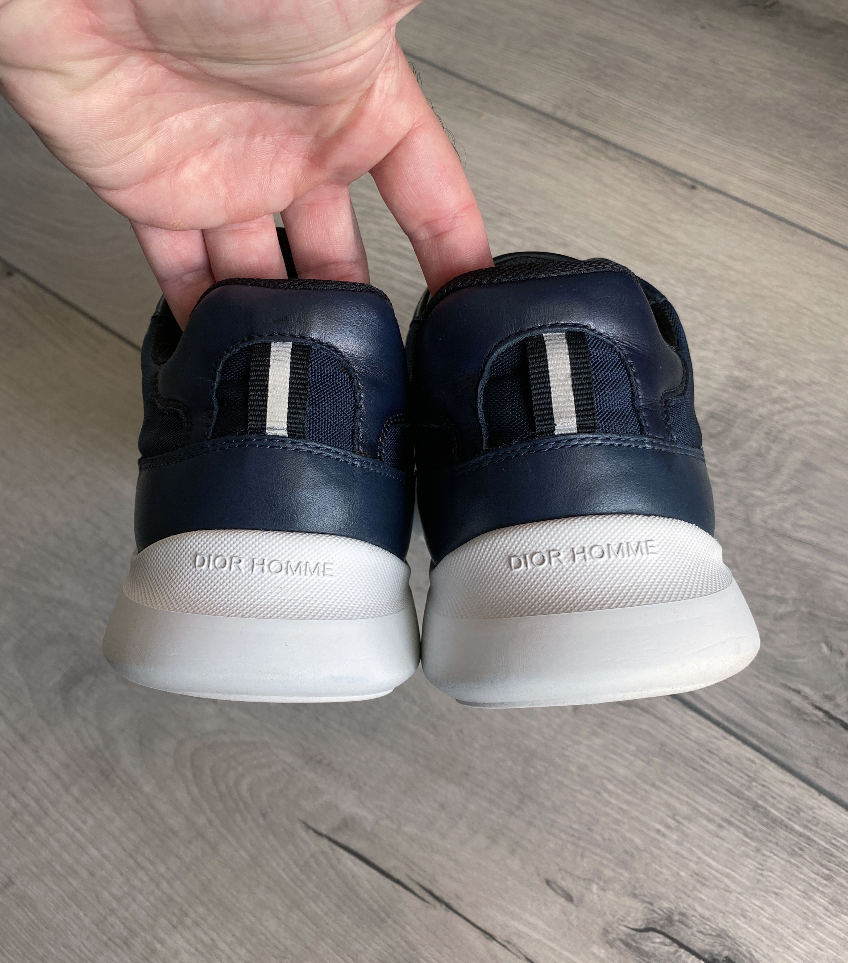 Dior Christian Dior Homme Bee logo Runner sneakers Size US 8 / EU 41 - 4 Thumbnail