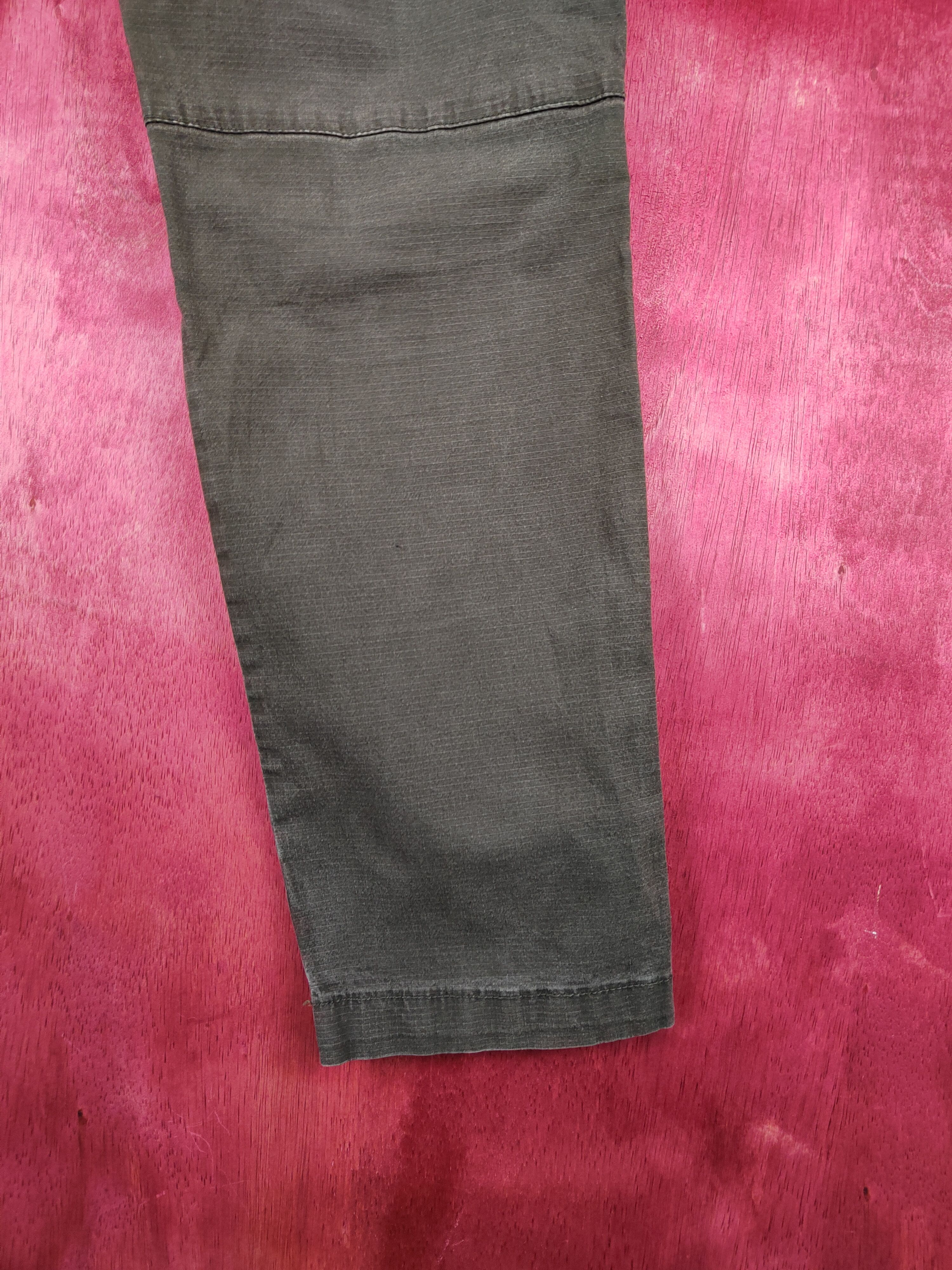 Japanese Brand × Vintage Japanese Brand Dark Olive Multi Pocket Cargo Pants #S627 Size 30" / US 8 / IT 44 - 11 Thumbnail