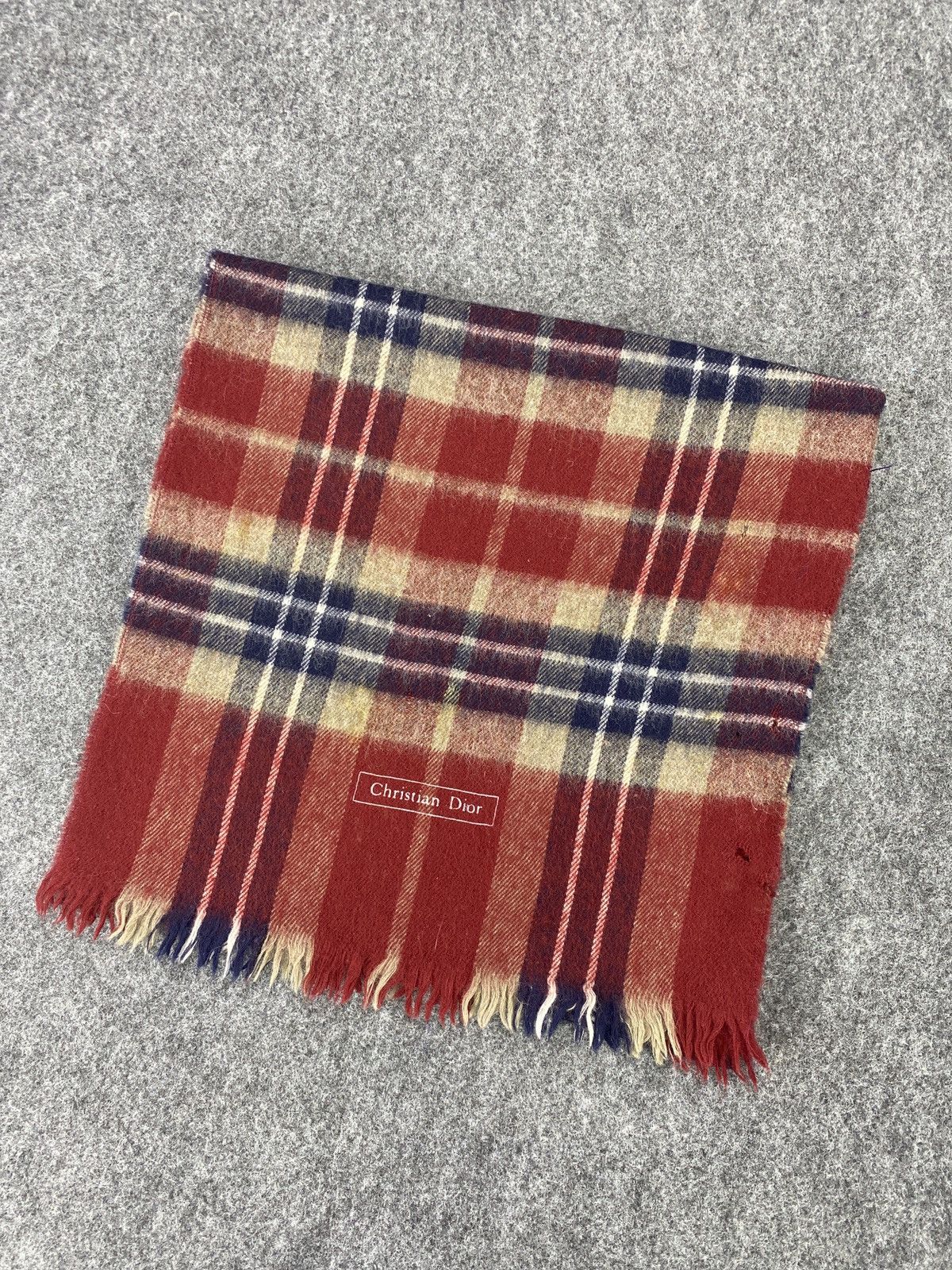 Designer Christian Dior Scarf/Muffler/Neckwear-T050 Size ONE SIZE - 1 Thumbnail