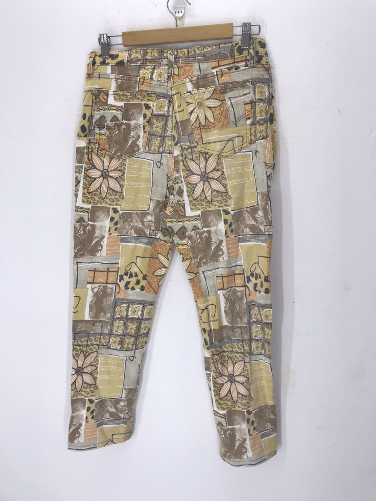 Other Angelo marini full print floral pants g30 Size US 30 / EU 46 - 4 Thumbnail