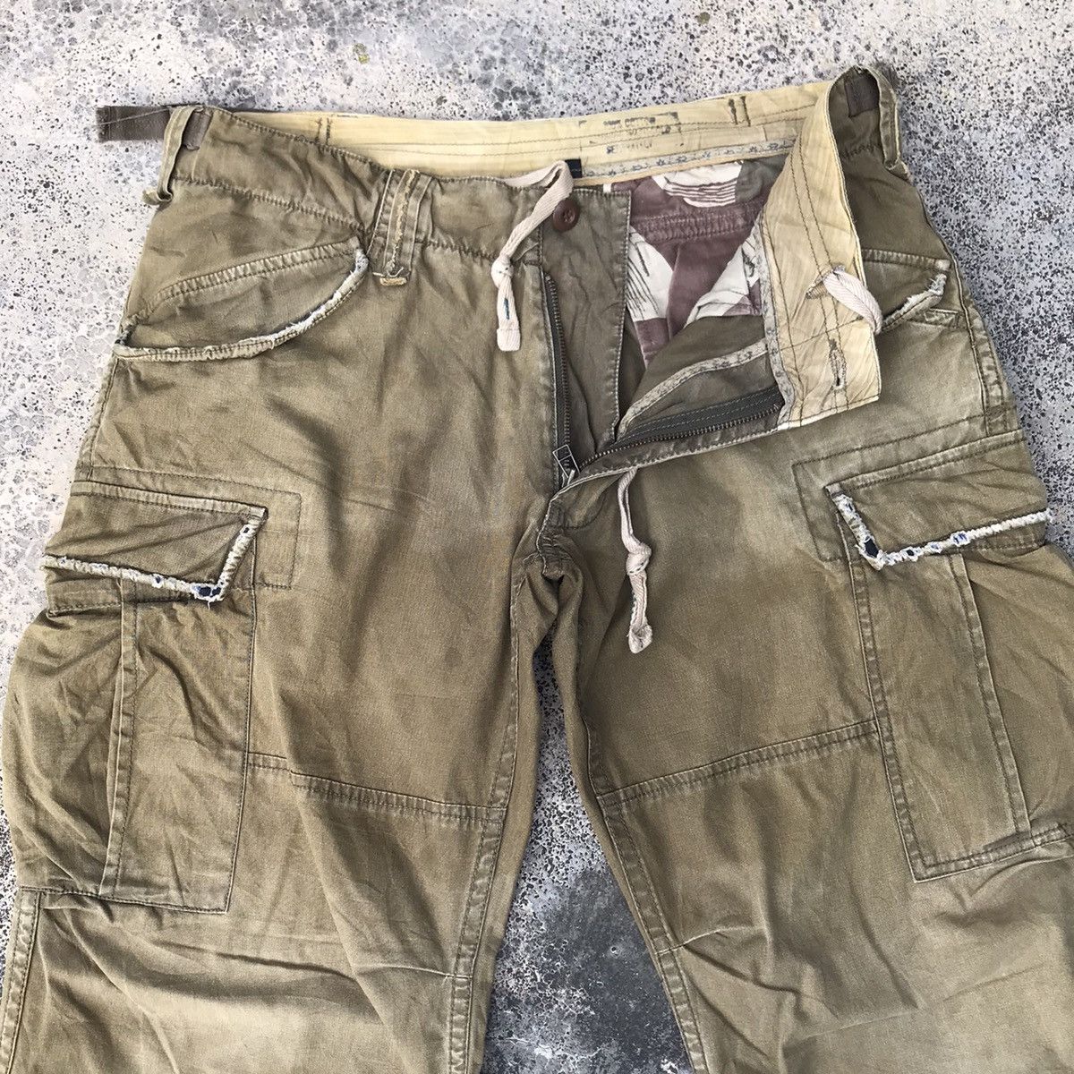 Vintage Vintage Amphibian Faded Zipper Leg Utility Cargo Pants Size US 34 / EU 50 - 7 Thumbnail