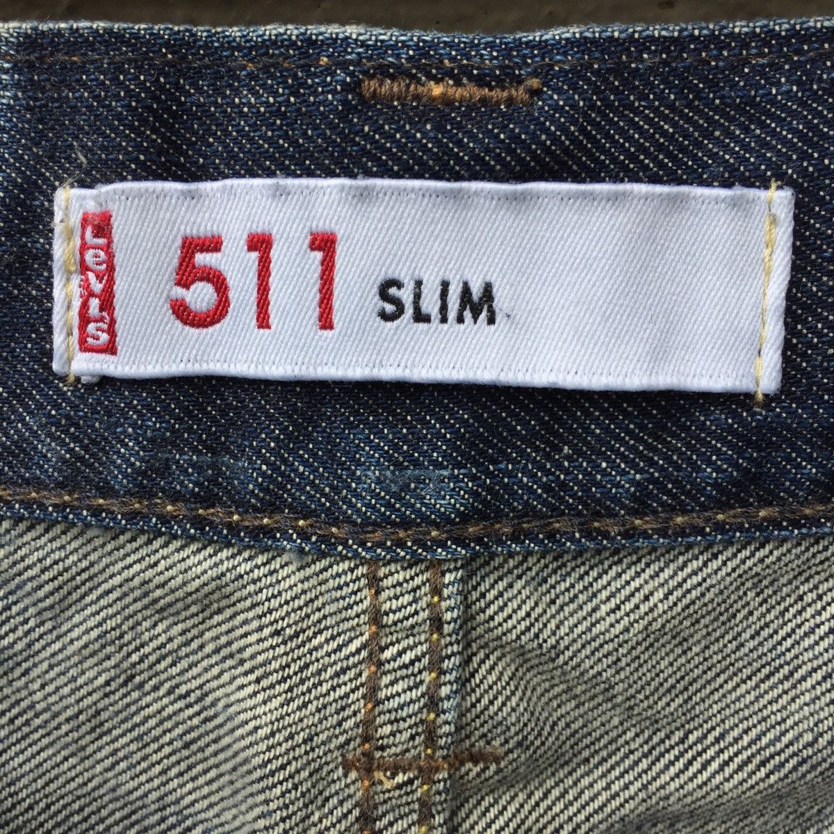 Levi's Vintage Levis 511 Distressed Faded Jeans Pants Size US 29 - 7 Thumbnail