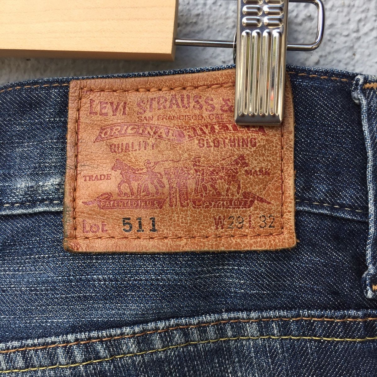 Levi's Vintage Levis 511 Distressed Faded Jeans Pants Size US 29 - 15 Thumbnail