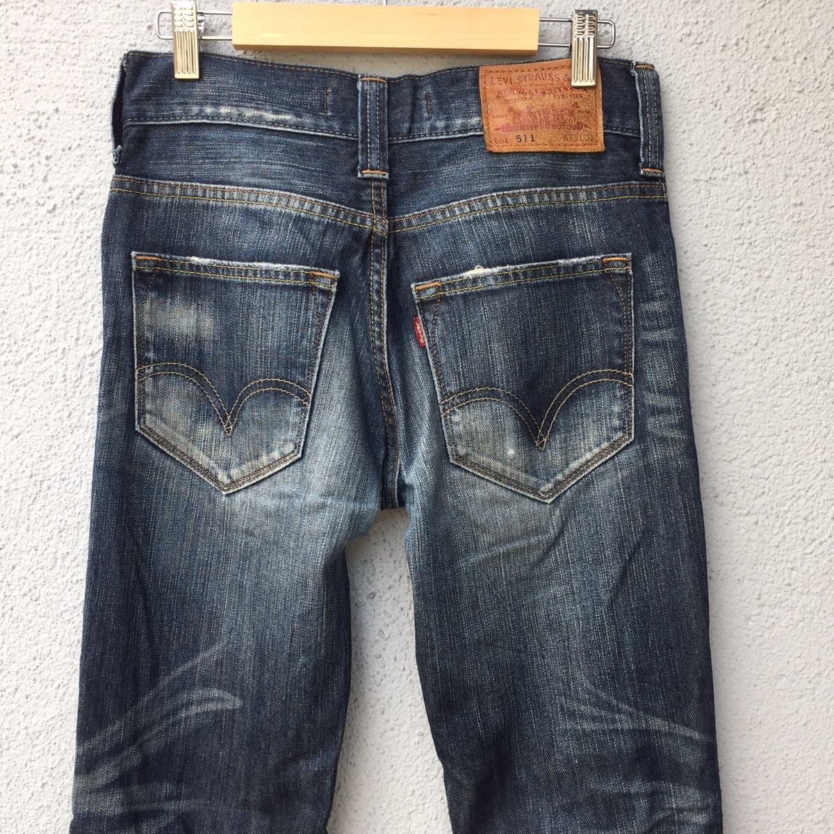 Levi's Vintage Levis 511 Distressed Faded Jeans Pants Size US 29 - 16 Thumbnail
