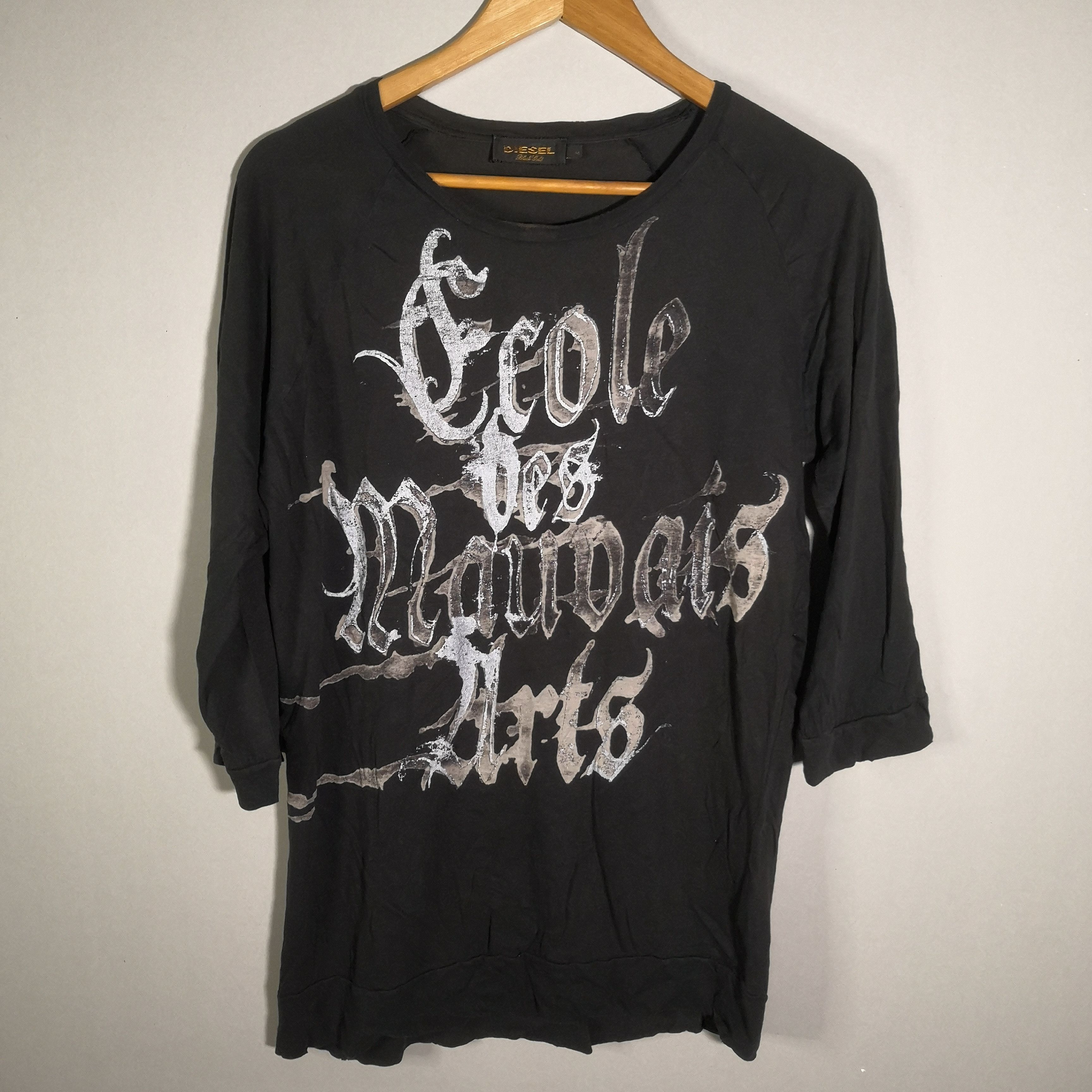 Diesel × Diesel Black Gold Diesel Black Gold Ecole Des Mauvais Art Tee Size US M / EU 48-50 / 2 - 1 Thumbnail