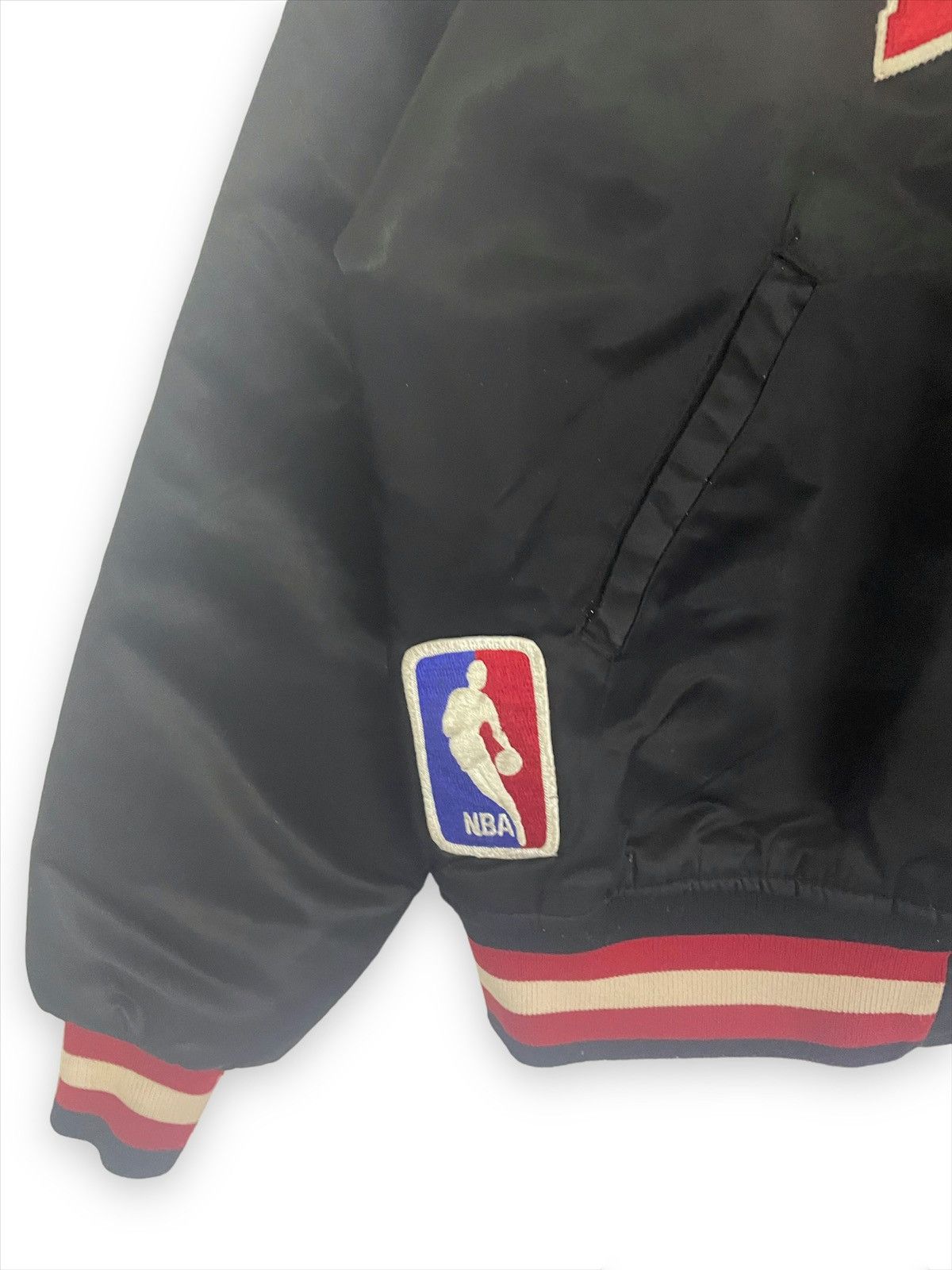NBA 🔥Rare Vintage Chicago Bulls NBA Satin Jacket Size US L / EU 52-54 / 3 - 8 Thumbnail