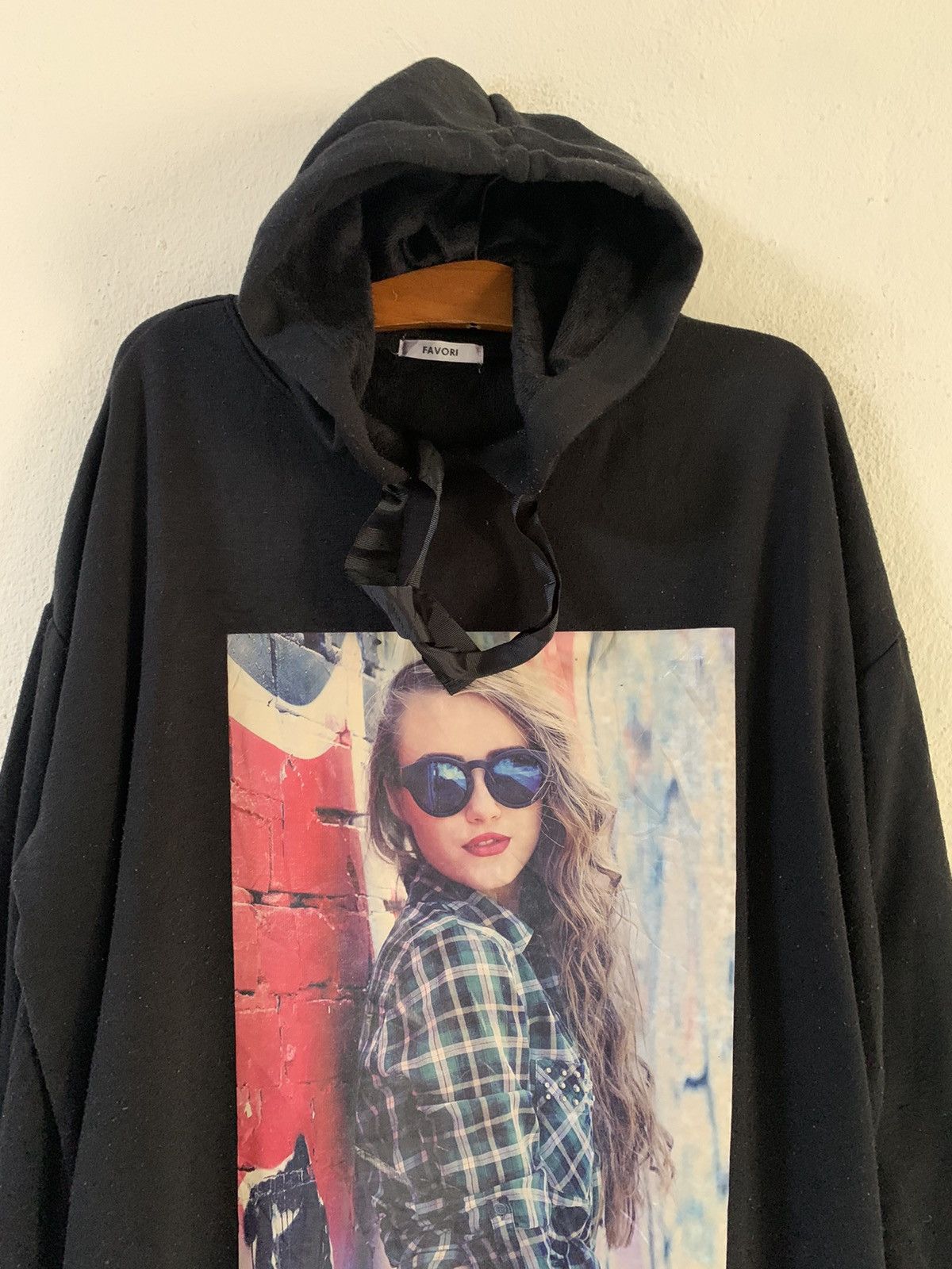 Japanese Brand Favori Women Picture Hoodie Size US L / EU 52-54 / 3 - 4 Thumbnail