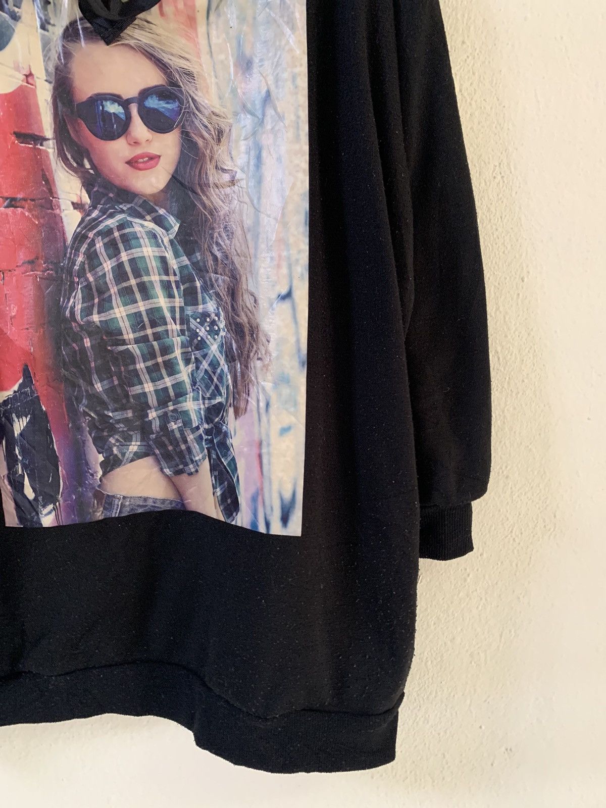 Japanese Brand Favori Women Picture Hoodie Size US L / EU 52-54 / 3 - 2 Thumbnail