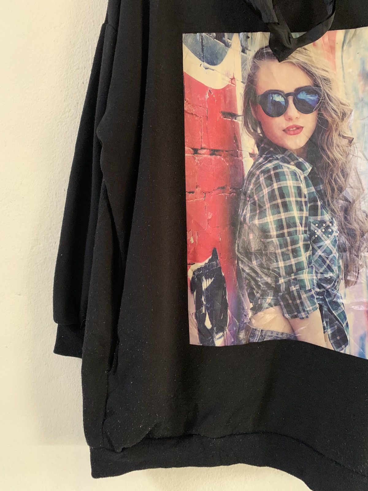 Japanese Brand Favori Women Picture Hoodie Size US L / EU 52-54 / 3 - 3 Thumbnail
