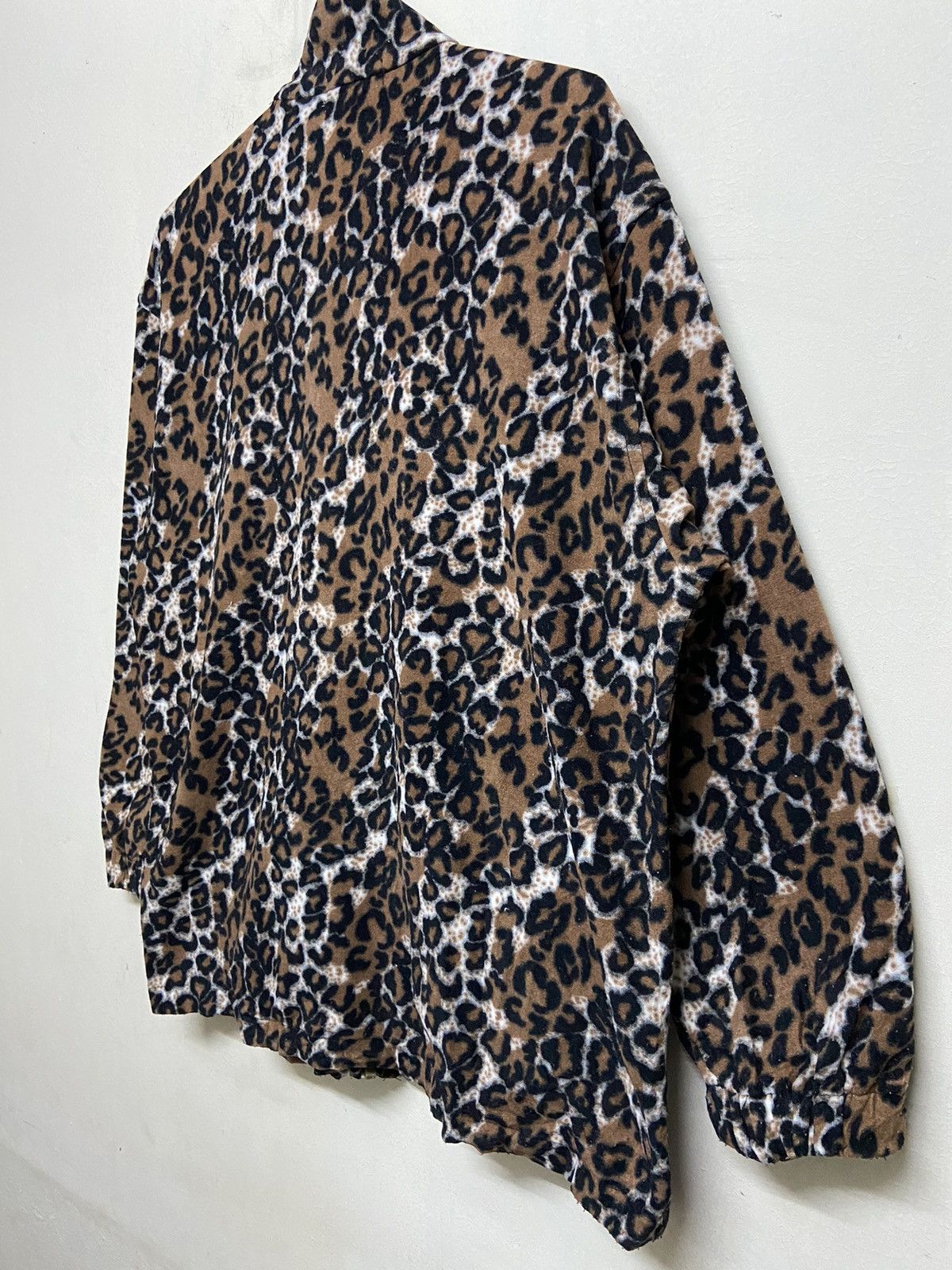 Japanese Brand Leopard Pattern Sweater Size US L / EU 52-54 / 3 - 5 Thumbnail