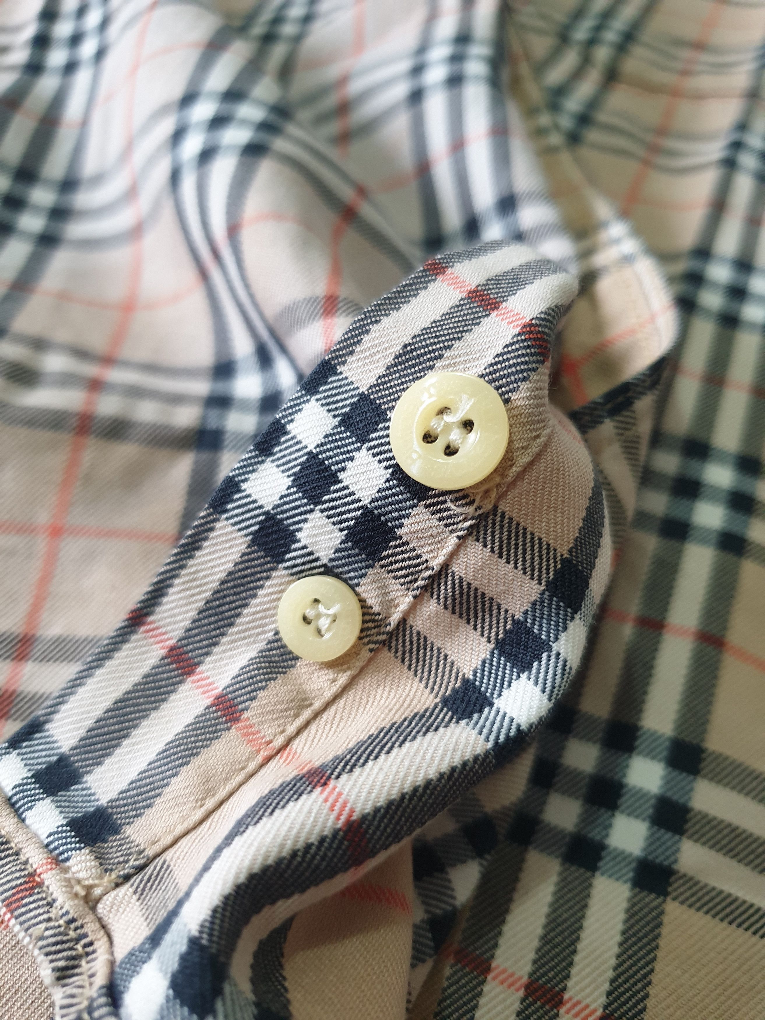 Burberry Vintage Burberrys Nova Check Shirts Size US M / EU 48-50 / 2 - 6 Thumbnail