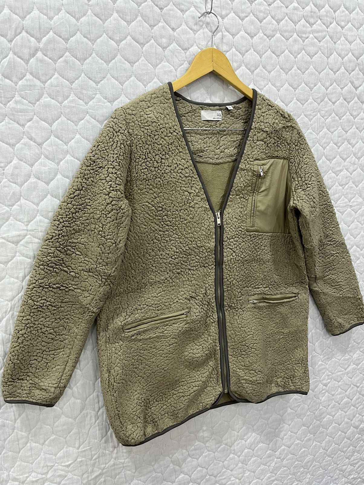 Undercover J. UNDERCOVER X UNIQLO HYPEBEAST FLEECE JACKET Size US M / EU 48-50 / 2 - 3 Thumbnail