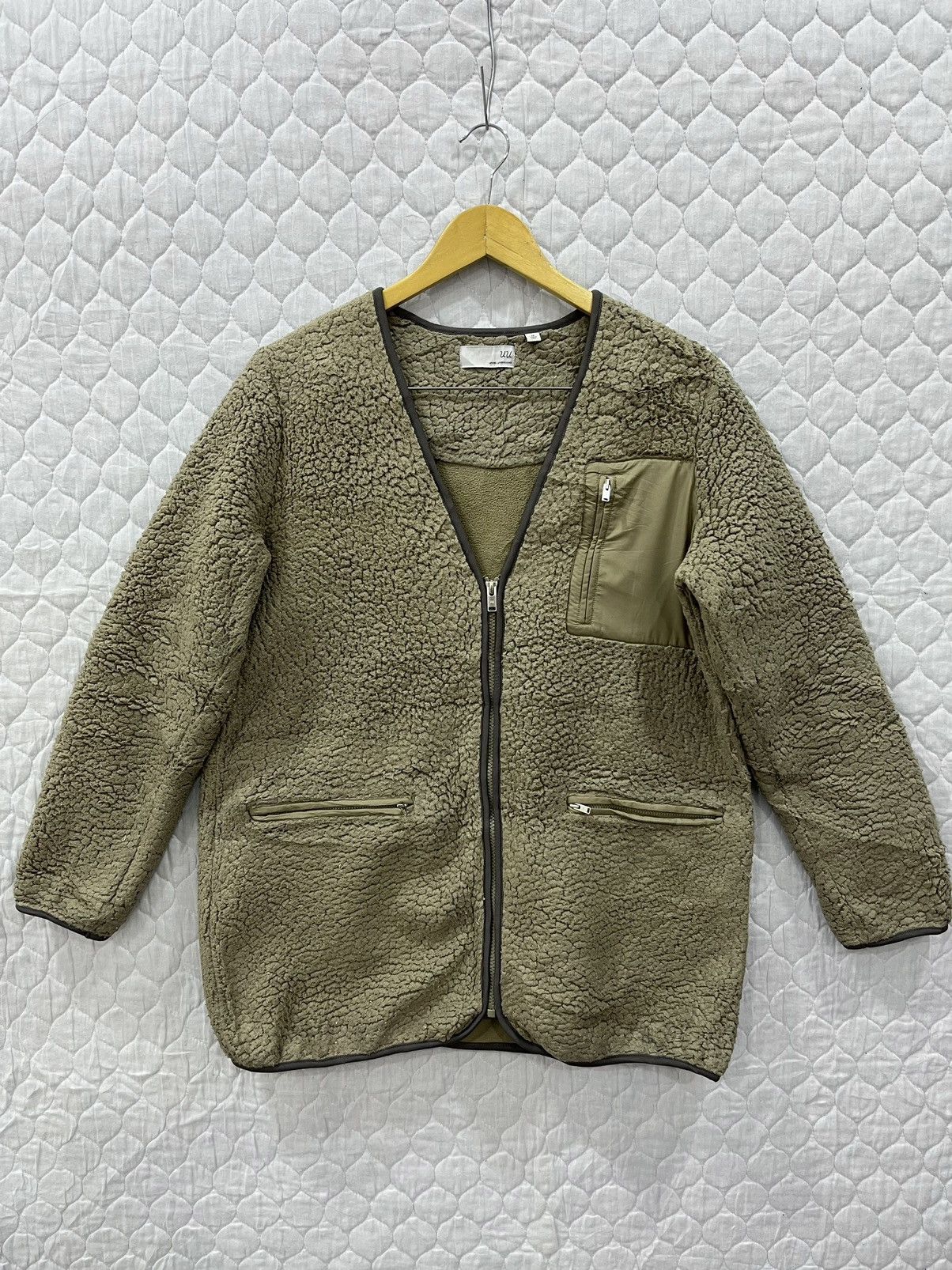 J. UNDERCOVER X UNIQLO HYPEBEAST FLEECE JACKET