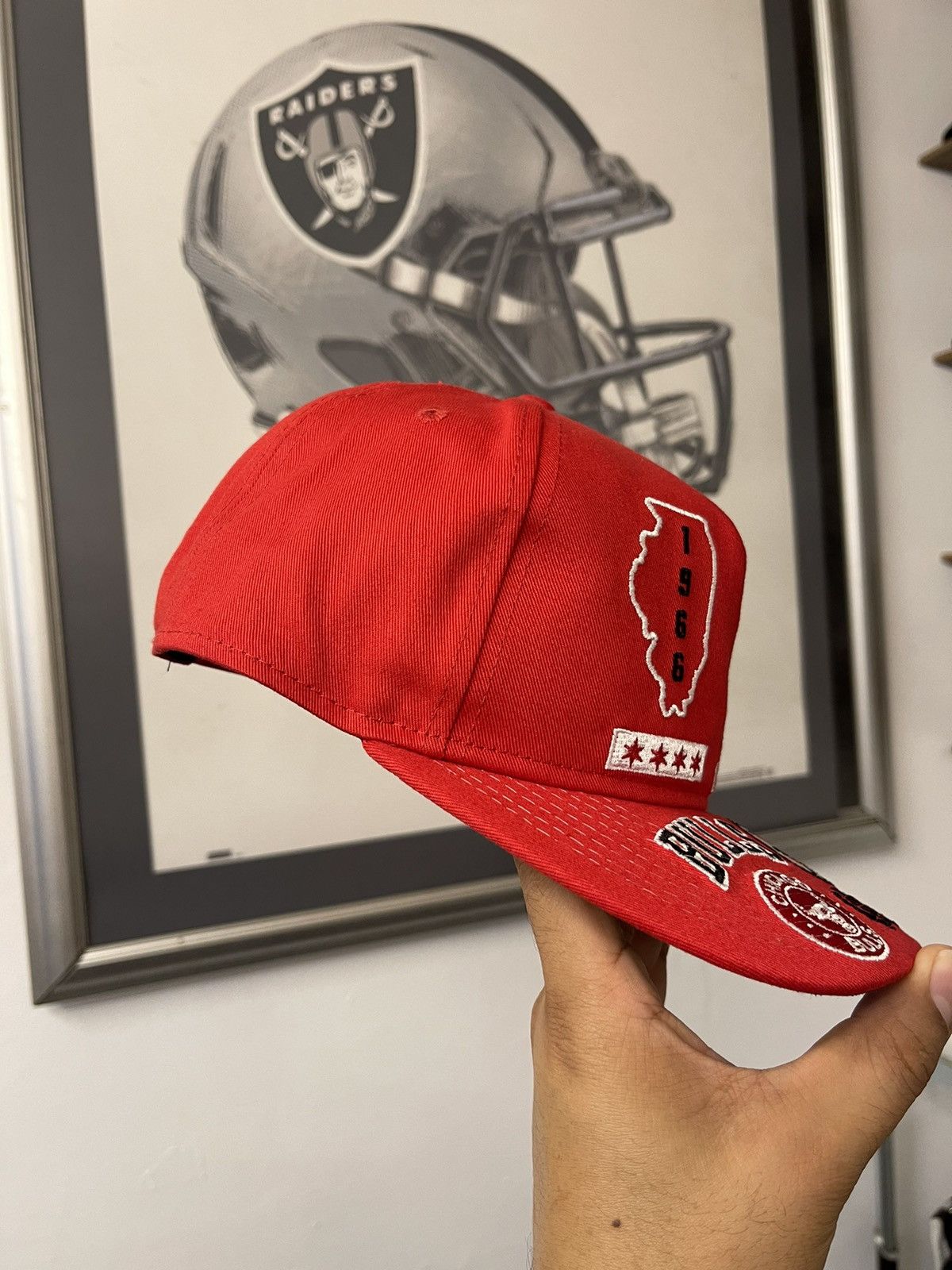 NBA × New Era CHICAGO BULLS ‘TEAM MULTI LOGO’ OLD GOLFER SNAPBACK HAT Size ONE SIZE - 3 Thumbnail