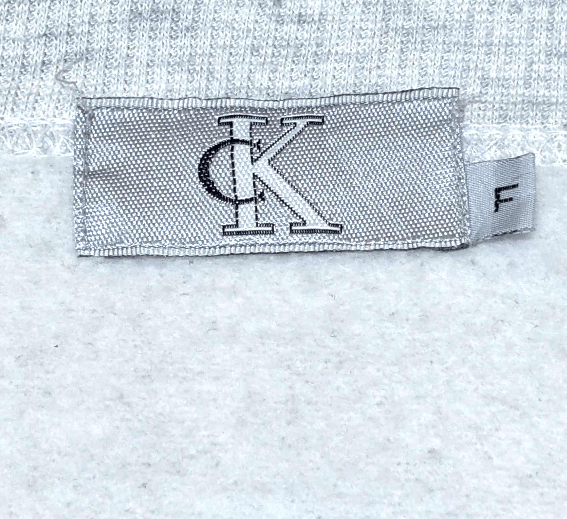 Calvin Klein × Vintage Vintage 90s Calvin Klein Logo Embroidered Sweatshirt Size US L / EU 52-54 / 3 - 8 Thumbnail