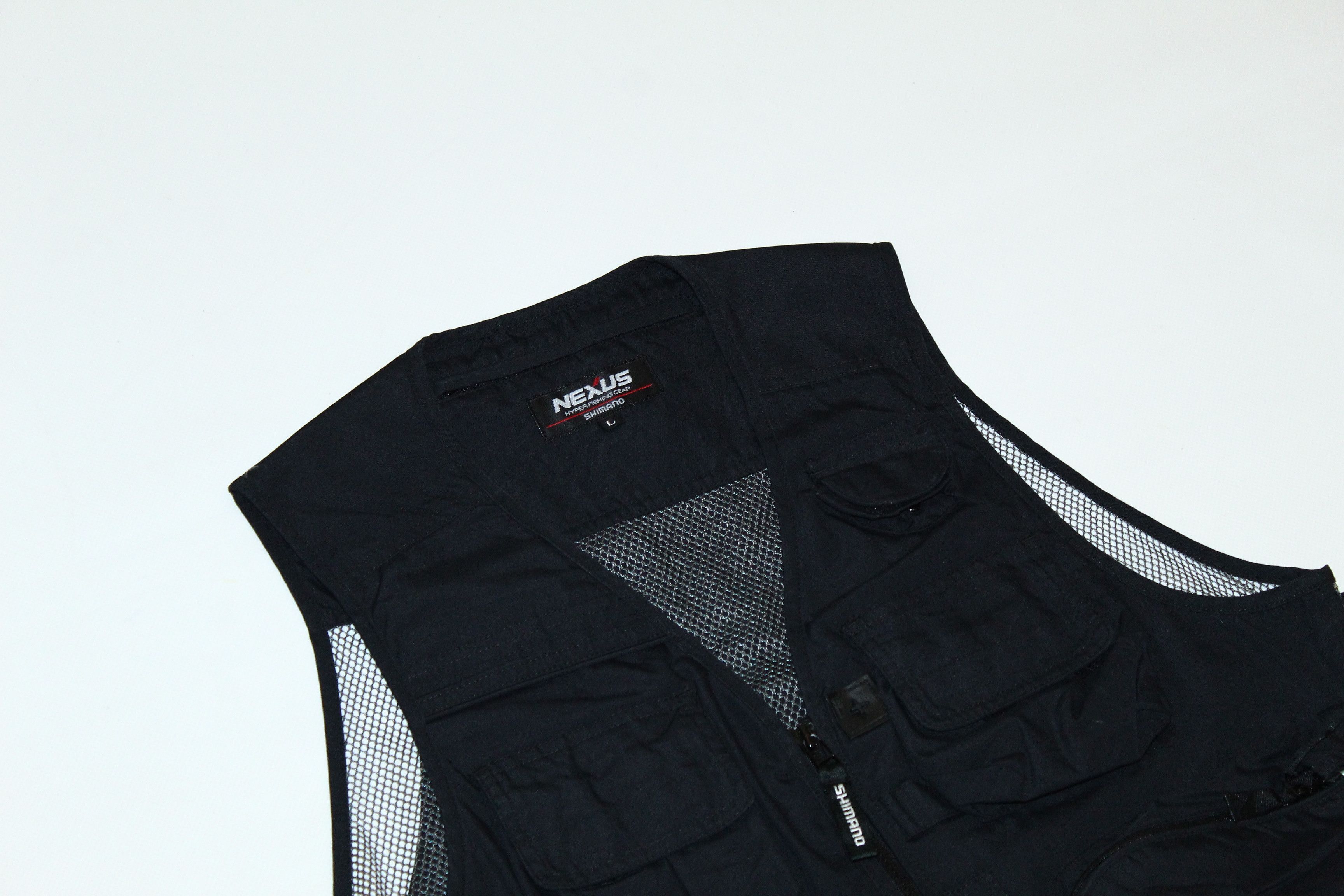 Japanese Brand Nexus Shimano Fishing Nice Decign Multipocket Utility Vest Size US L / EU 52-54 / 3 - 2 Thumbnail