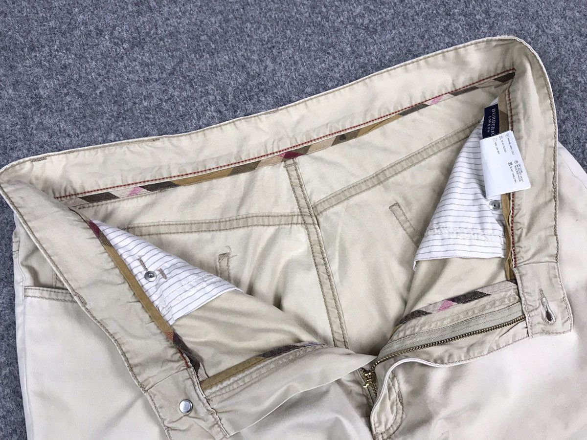 Burberry Burberry London Casual pants Size US 32 / EU 48 - 11 Thumbnail