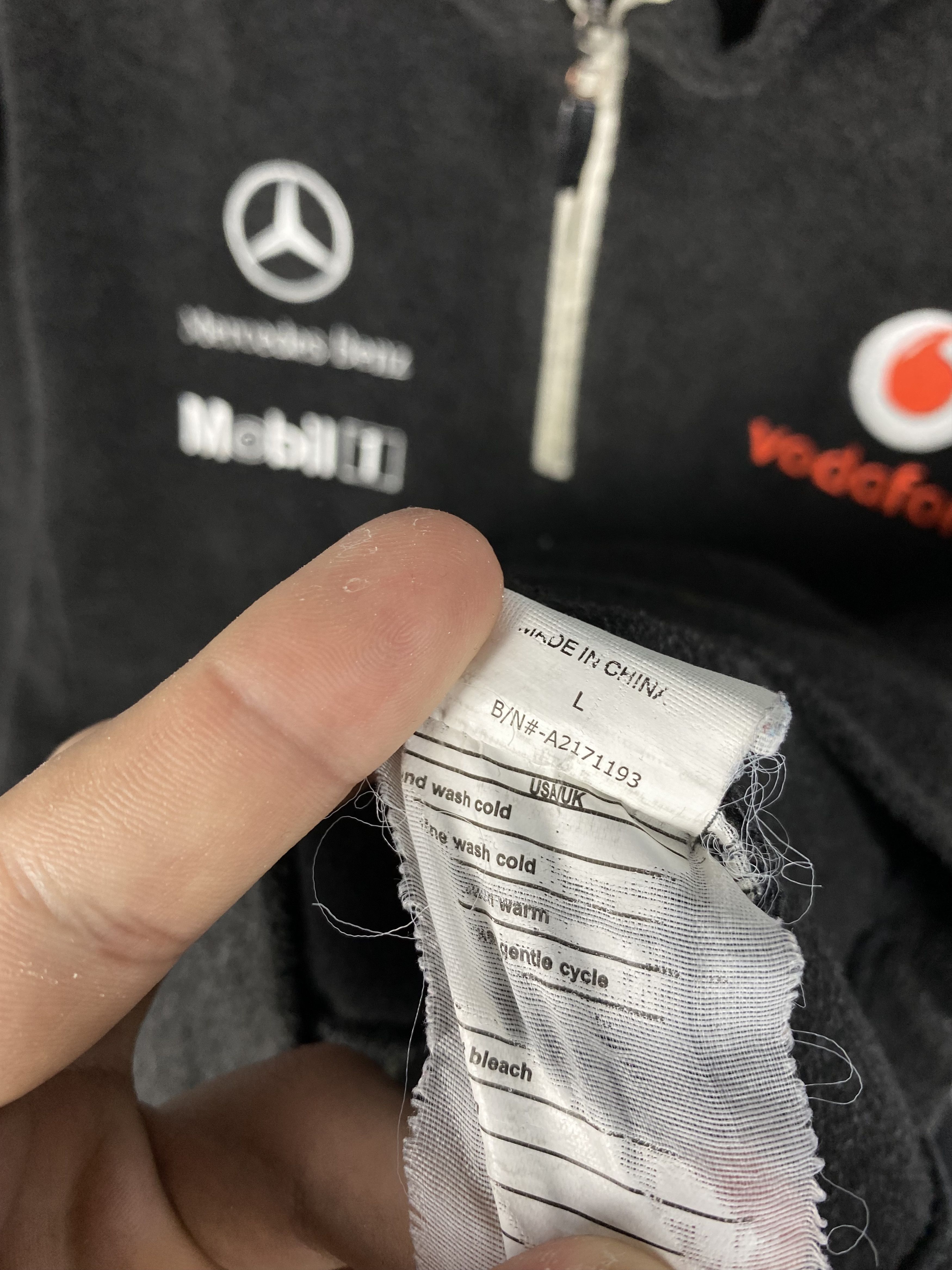 Hugo Boss Mercedes Benz Hugo Boss Vintage FADED Mens Fleece Jacket Size US L / EU 52-54 / 3 - 9 Thumbnail