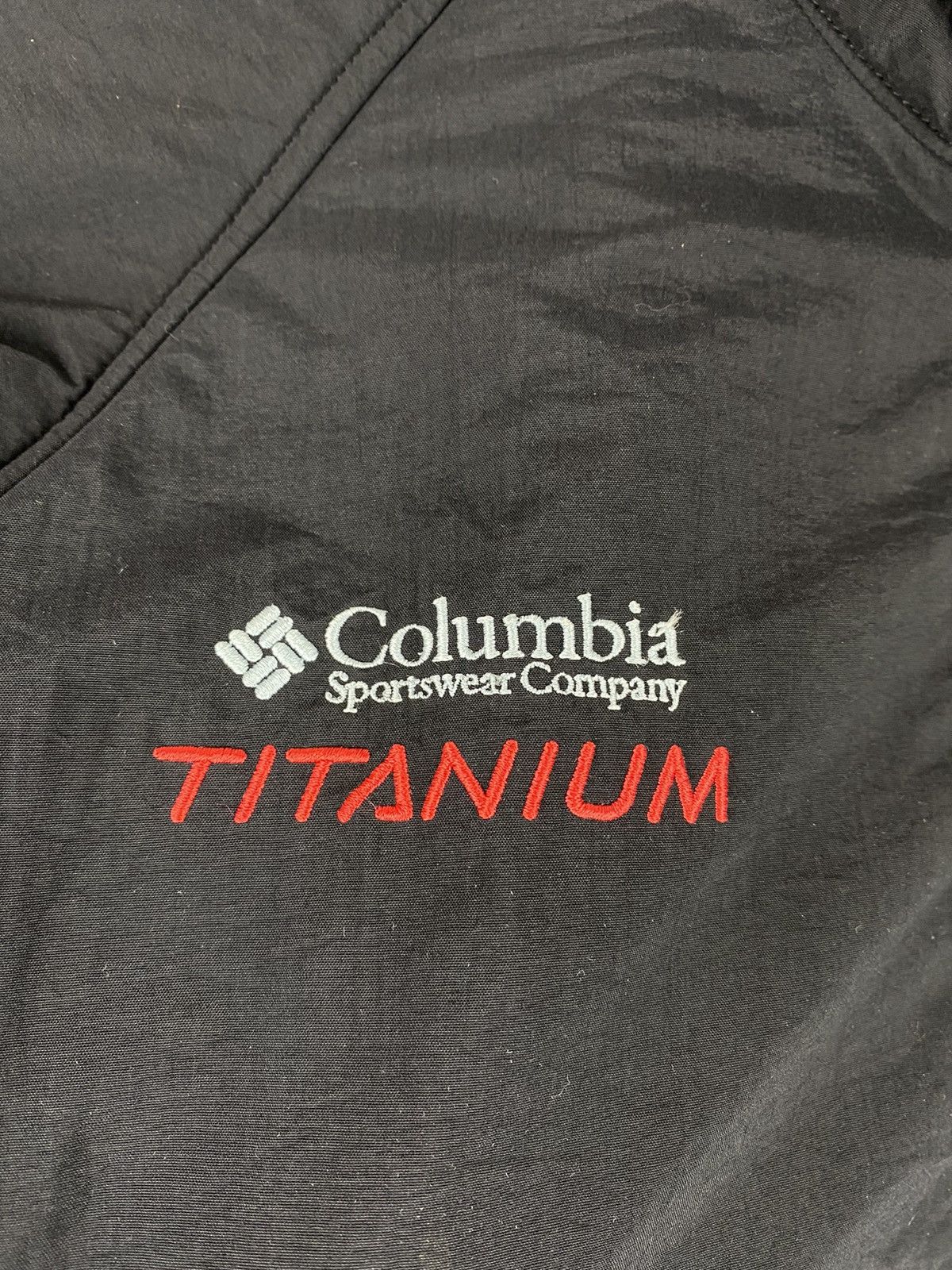 Columbia × Vintage 90s Vintage Columbia Titanium Nylon Fleece Jacket Size M Size US M / EU 48-50 / 2 - 8 Thumbnail