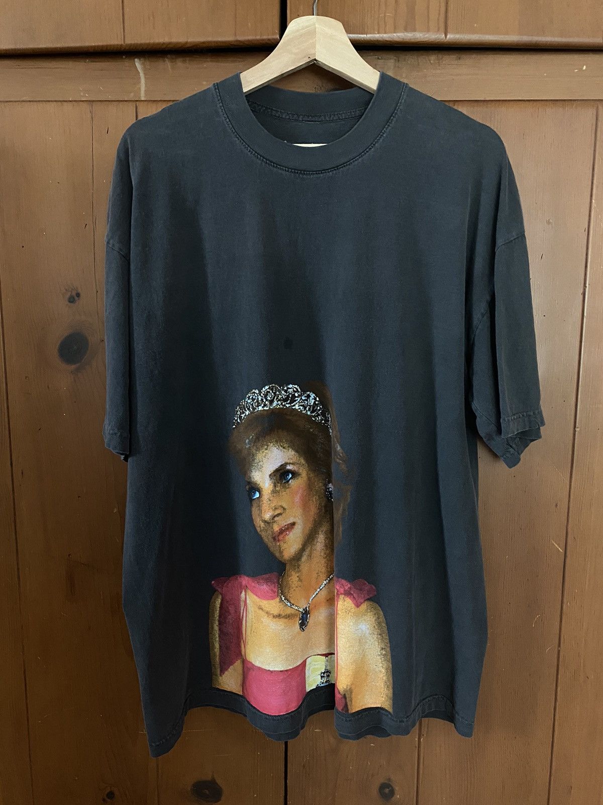 Diana 90sヴィンテージtシャツ DIANA T-Shirts for Men for sale | eBay