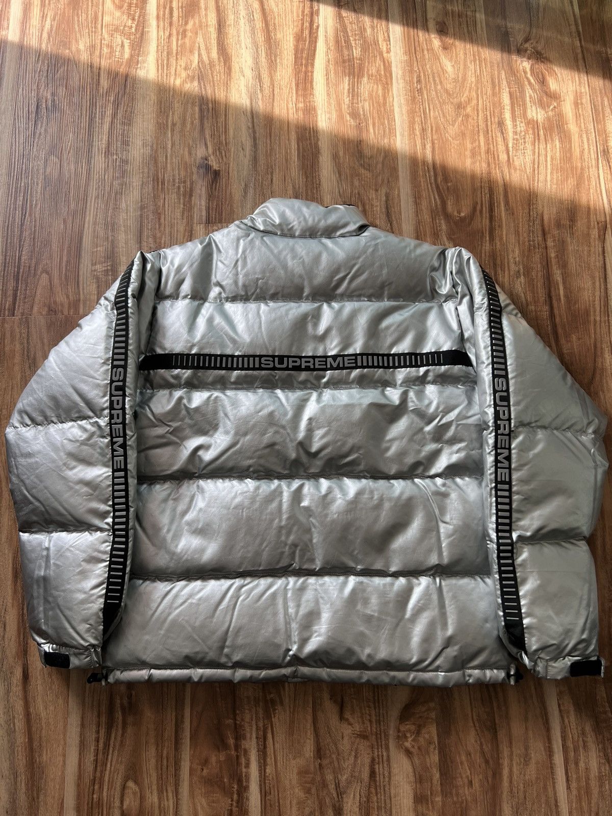 Supreme Reflective sleeve logo puffy jacket Size US L / EU 52-54 / 3 - 11 Thumbnail