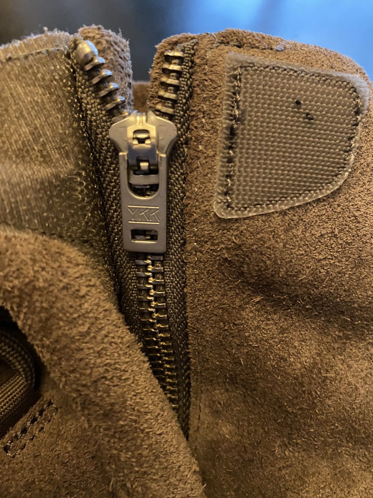 Adidas Yeezy 750 Chocolate Size 9 Size US 9 / EU 42 - 8 Thumbnail