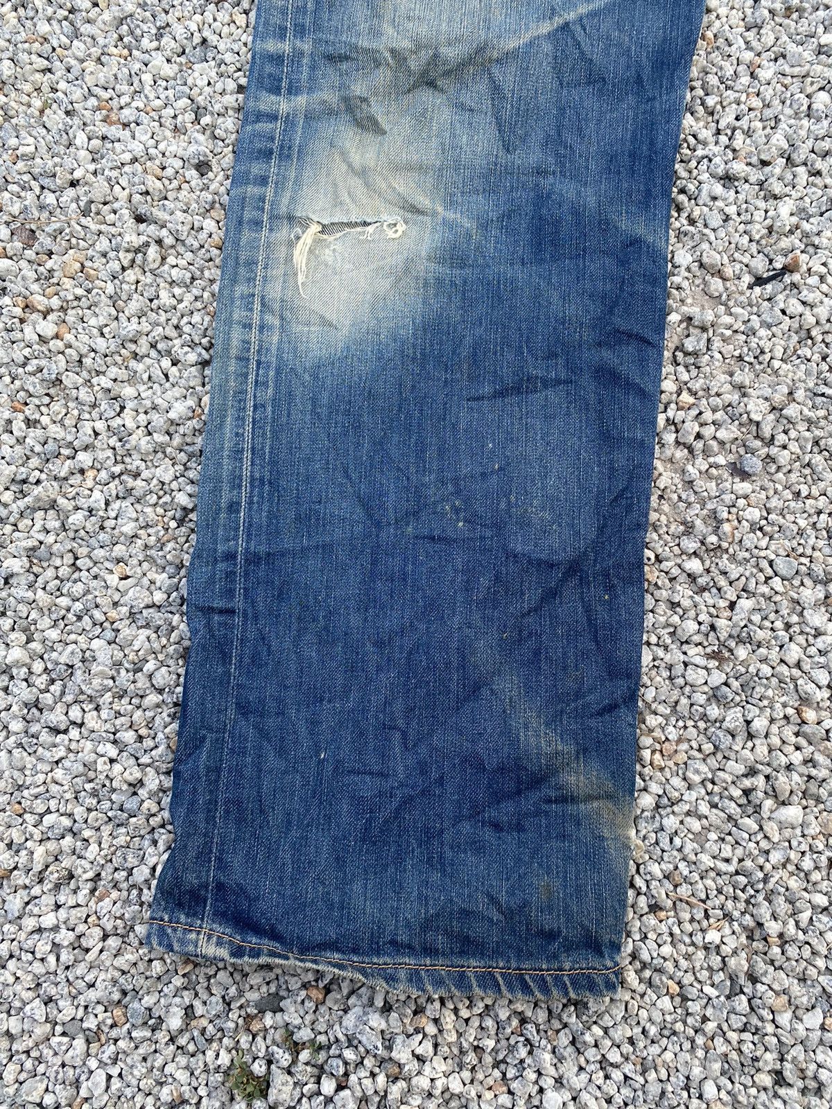 Levi's Vintage Clothing Vintage Levi’s 501 Button fly Jeans (359) Size US 32 / EU 48 - 11 Thumbnail