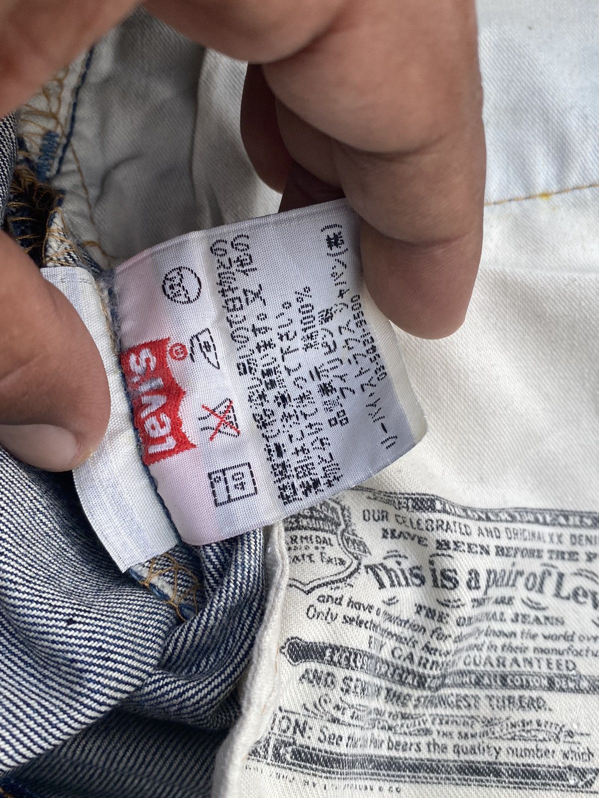 Levi's Vintage Clothing Vintage Levi’s 501 Button fly Jeans (359) Size US 32 / EU 48 - 8 Thumbnail