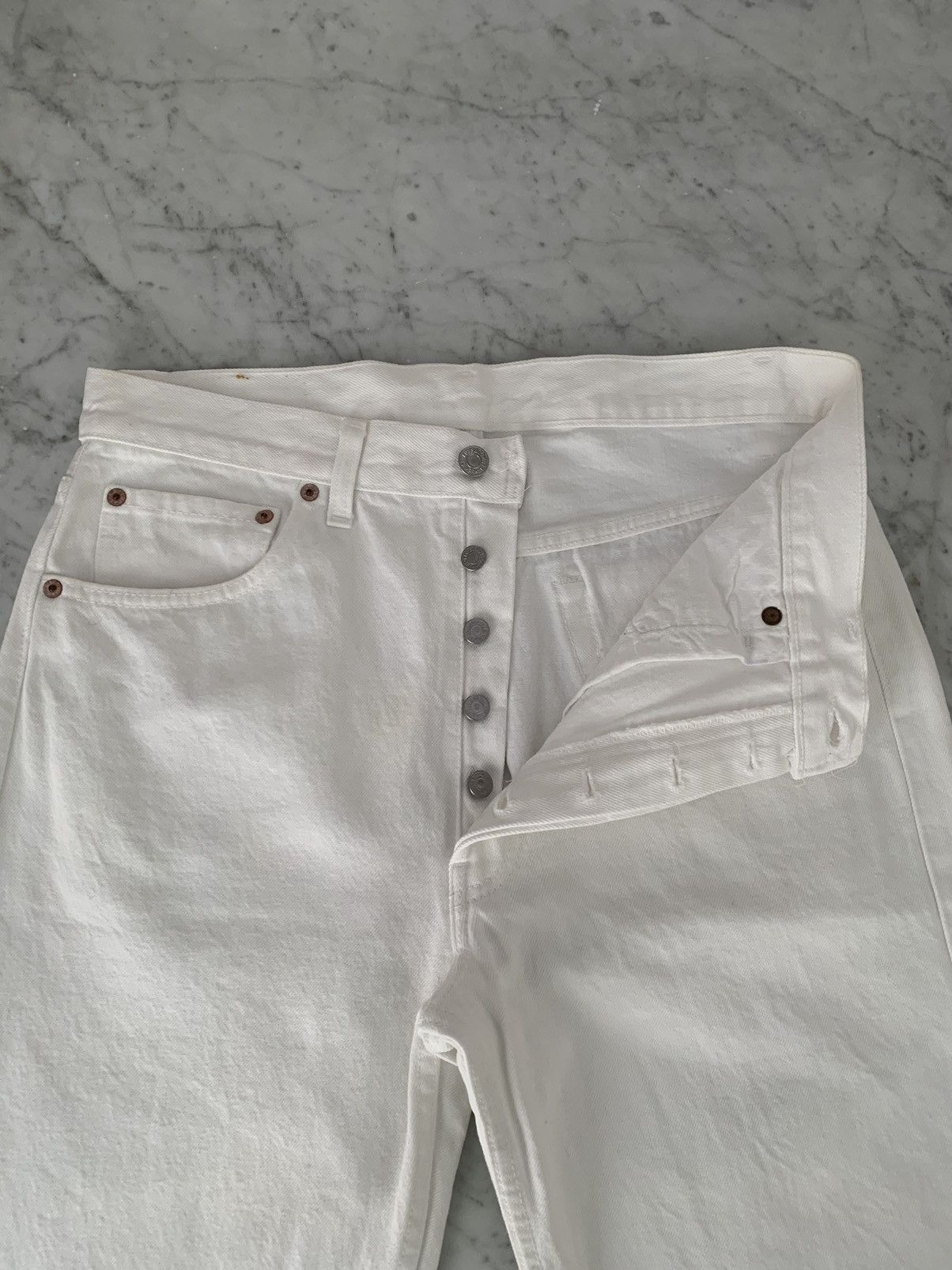 Levi's VINTAGE LEVIS WHITE DENIM JEANS Size US 34 / EU 50 - 5 Thumbnail