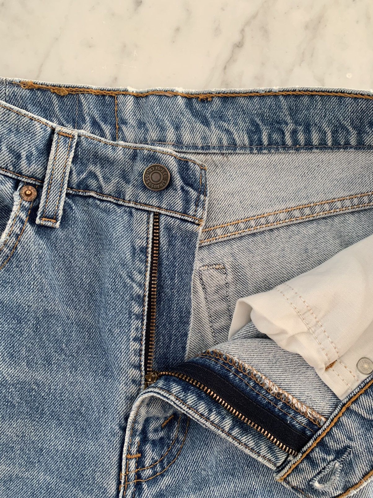 Levi's VINTAGE LEVI’S JEANS, MADE IN AUSTRALIA Size US 30 / EU 46 - 8 Thumbnail