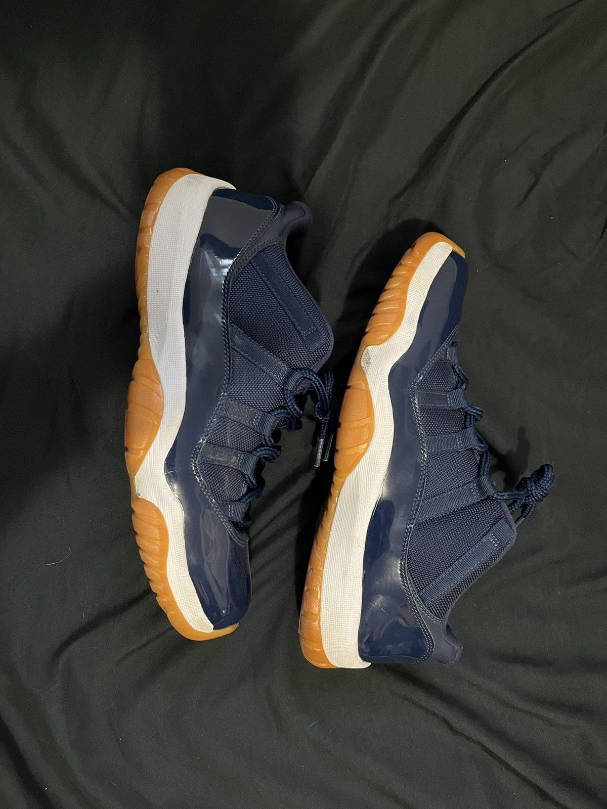 Air Jordan 11 Retro Low Navy Gum 2016