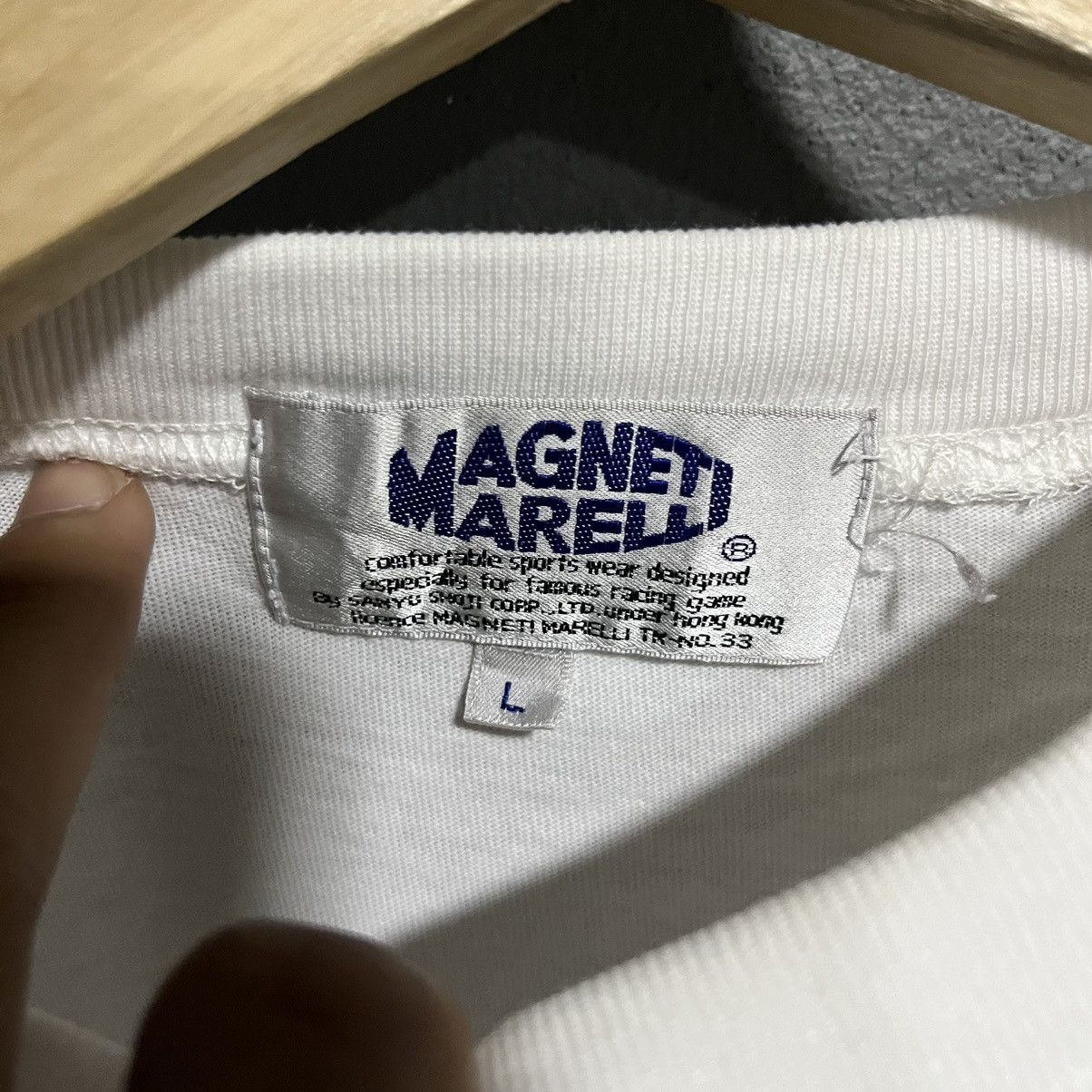 Formula 1 Vintage Magneti Marelli Ferrari Sport White T-shirt Size US L / EU 52-54 / 3 - 3 Thumbnail